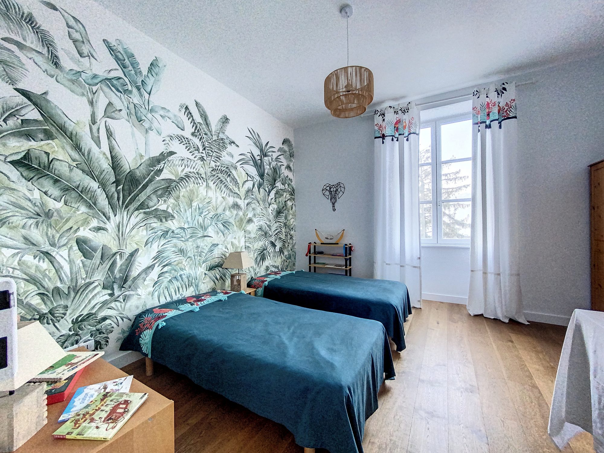 Propriété Familiale 270 m² Habitables avec cave voûtée  et potentiel à développer Au Coeur du Beaujolais Salles-Arbuissonnas-en-Beaujolais 69460