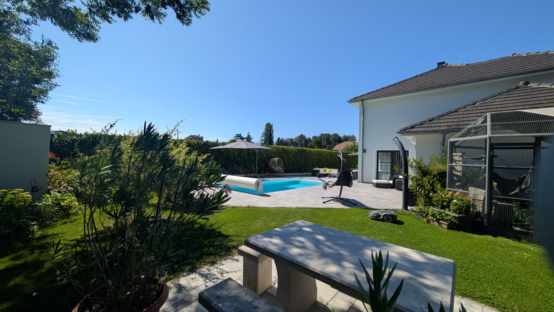 Villa Pulversheim 8 pièce(s) 216 m² - piscine creusée - garage double - prestations haut de gamme
