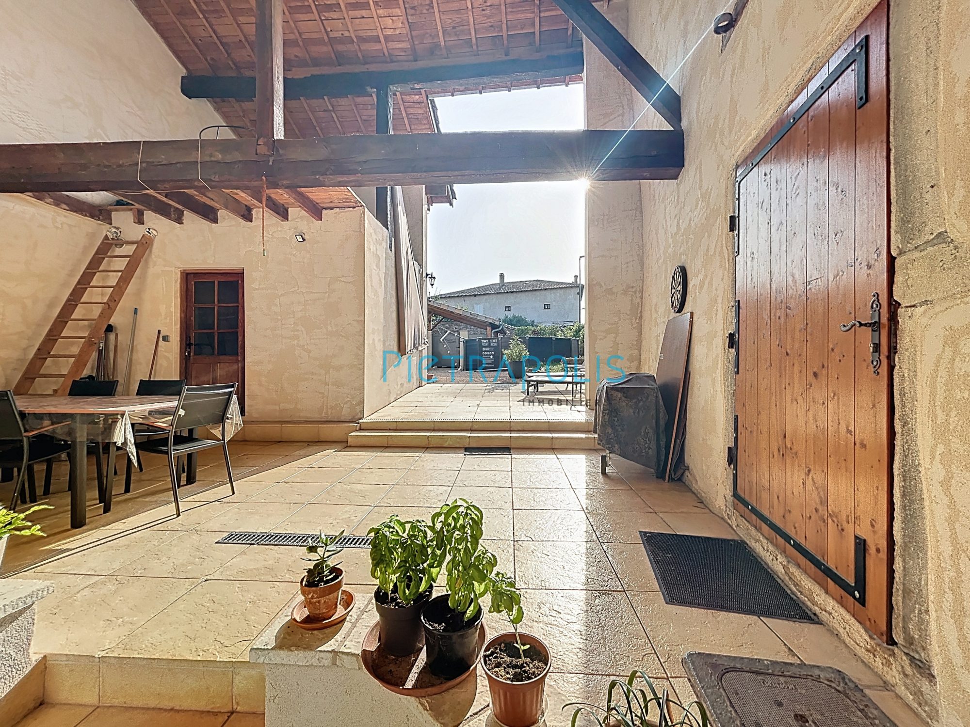 Maison - 4 pièces - 120 m² - Romanèche-Thorins (71570)