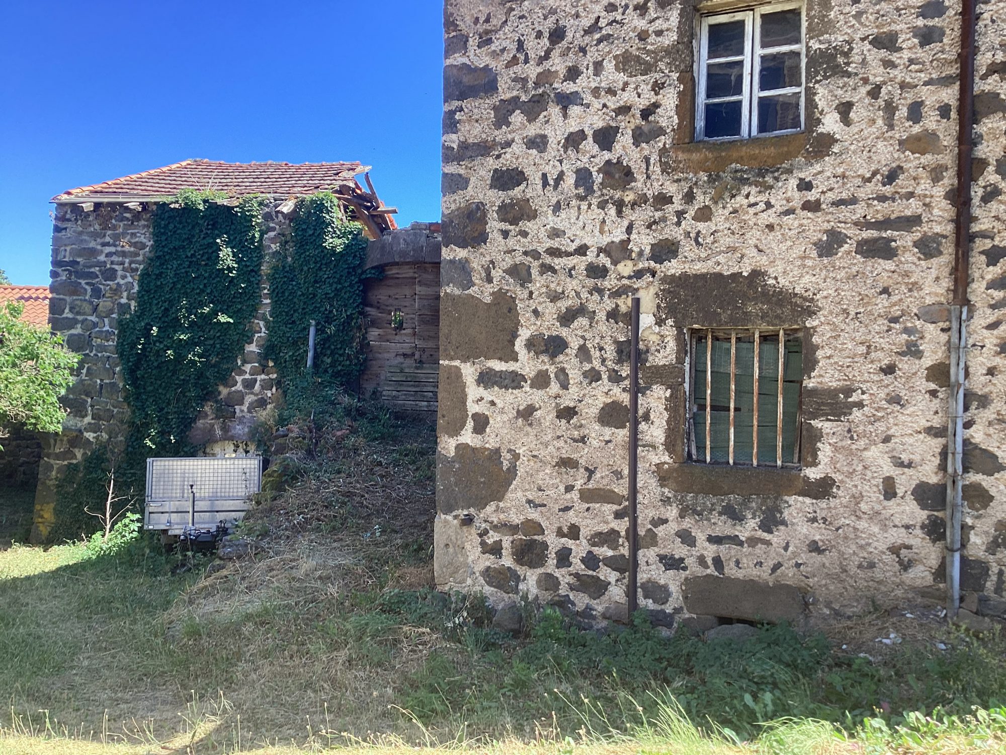 Maison - 5 pièces - 88 m² - Sanssac-l'Église (43320)