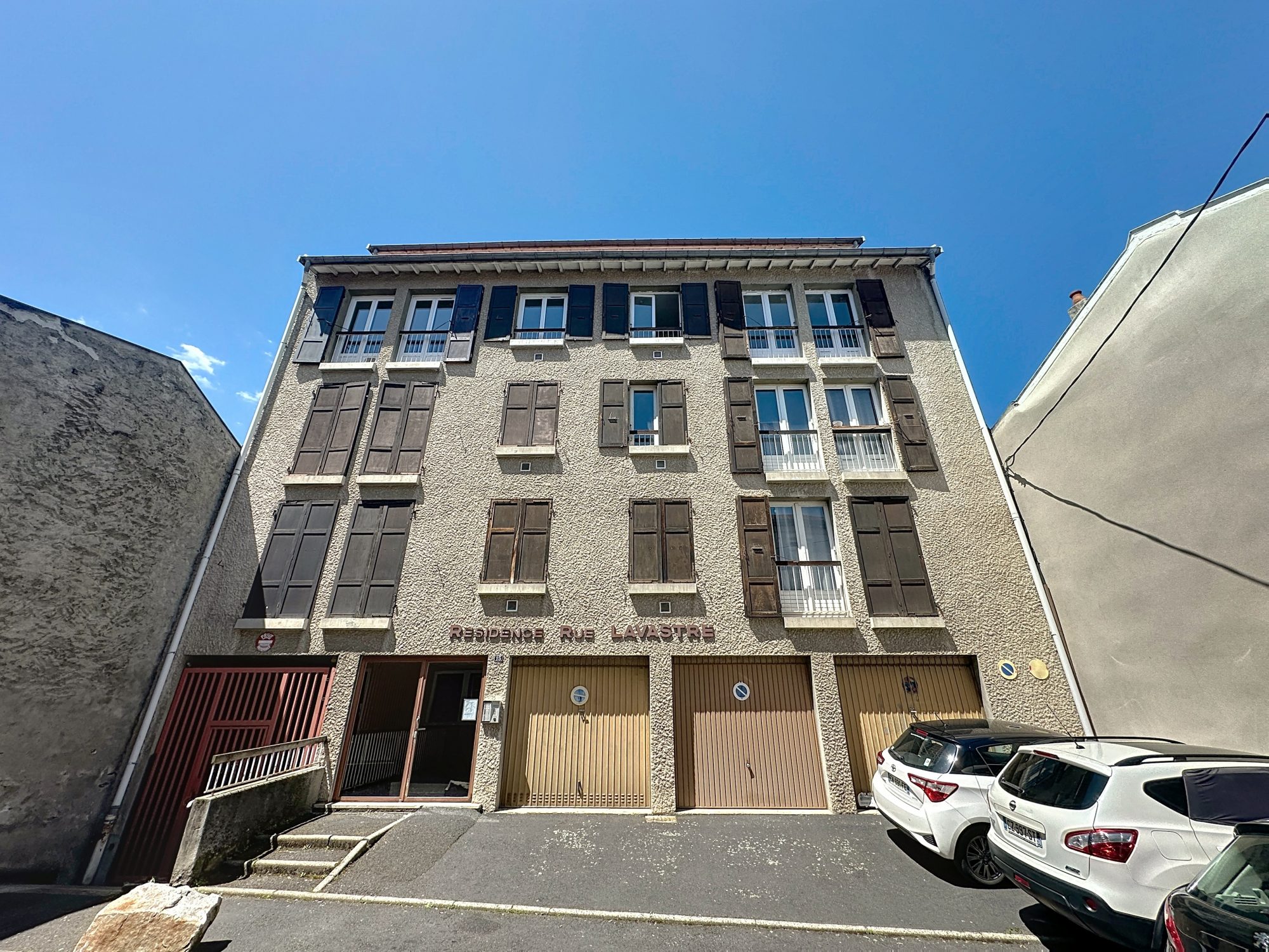 T2 meublé en excellent état - Dernier étage - Centre-ville du Puy-en-Velay – 95 000 € Le Puy-en-Velay 43000