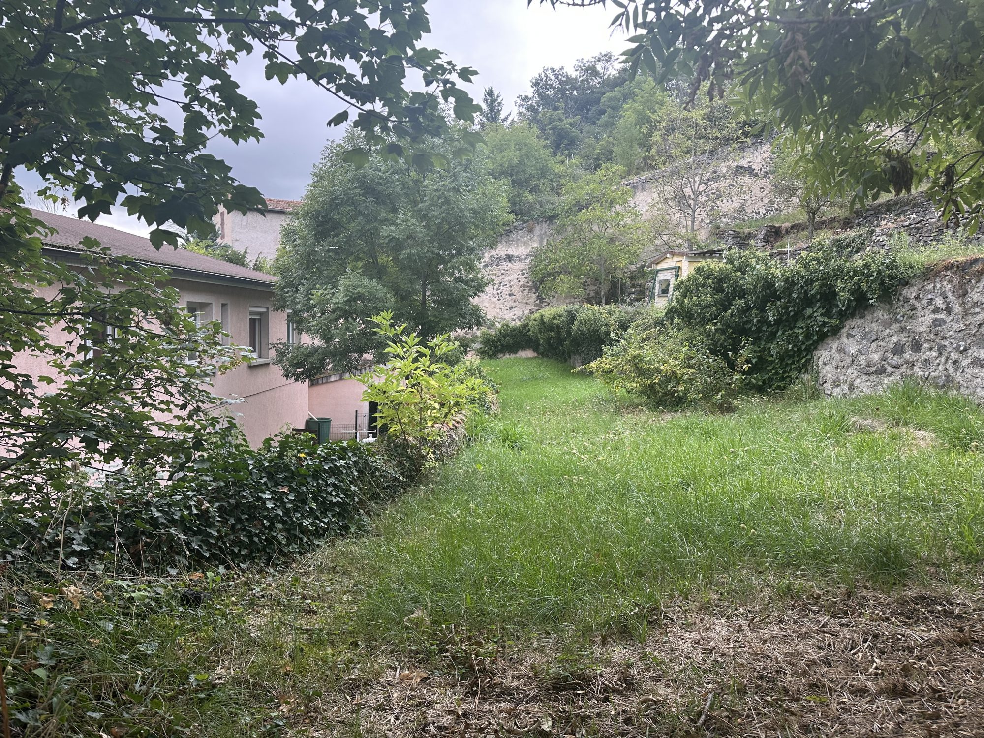Belle Maison avec Terrain et vue Monuments Le Puy-en-Velay 43000
