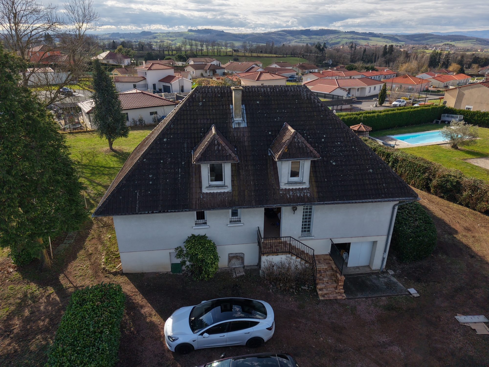 Belle maison individuelle à révoner Lay 42470