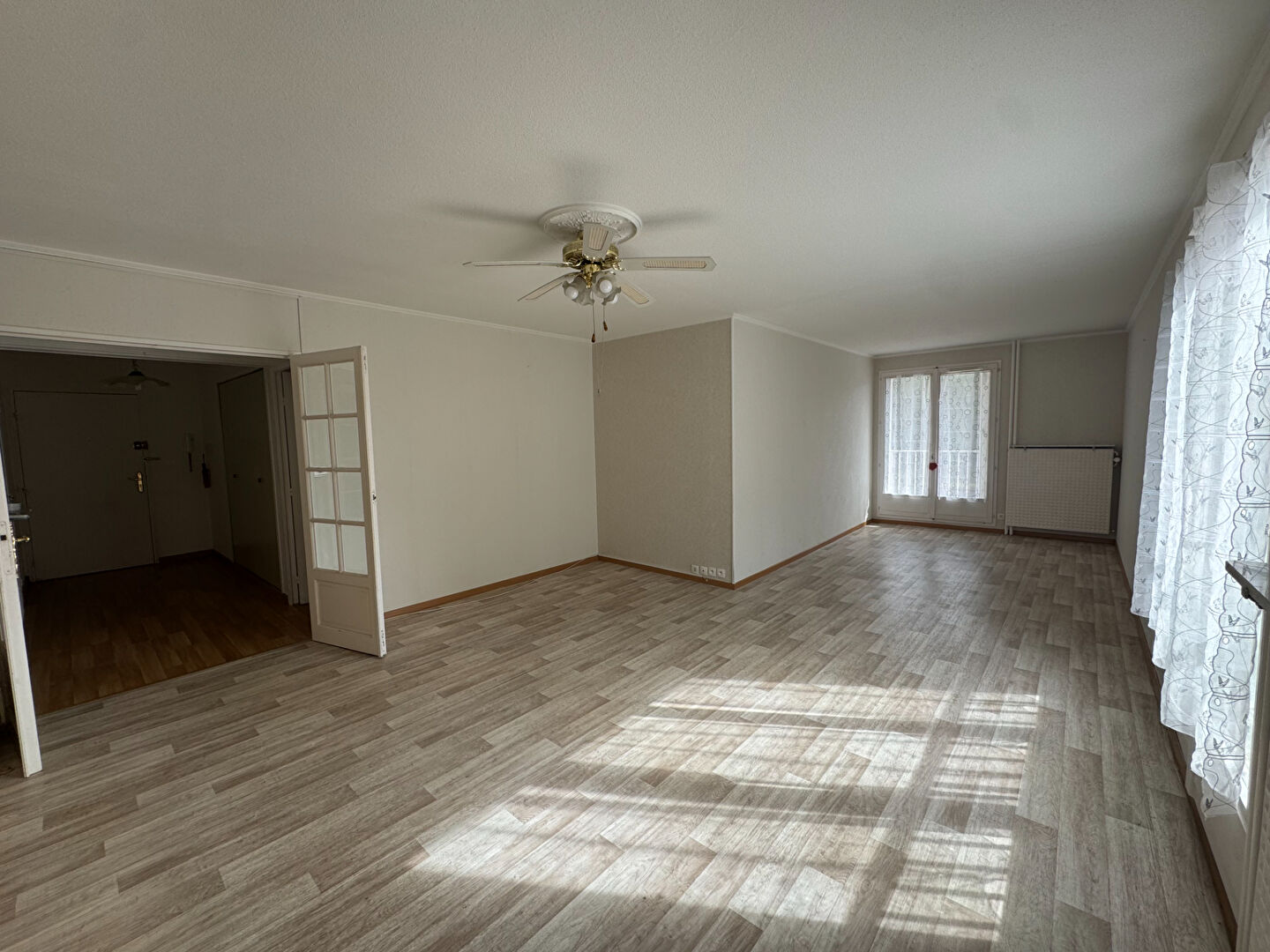 Appartement Lons Le Saunier 4 pièce(s) 101 m2