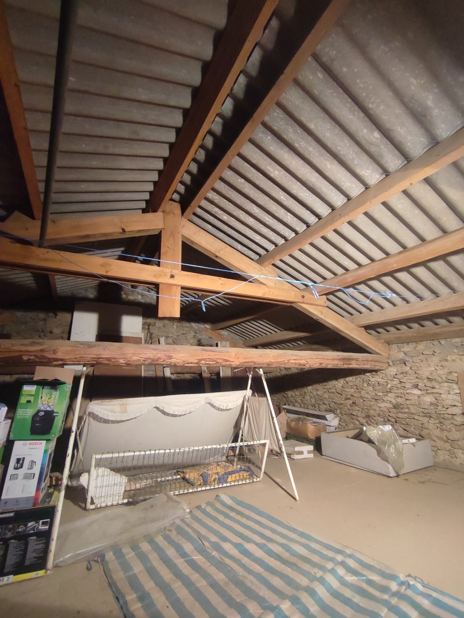 Maison - 5 pièces - 93 m² - Saint-Sauveur-la-Sagne (63220)