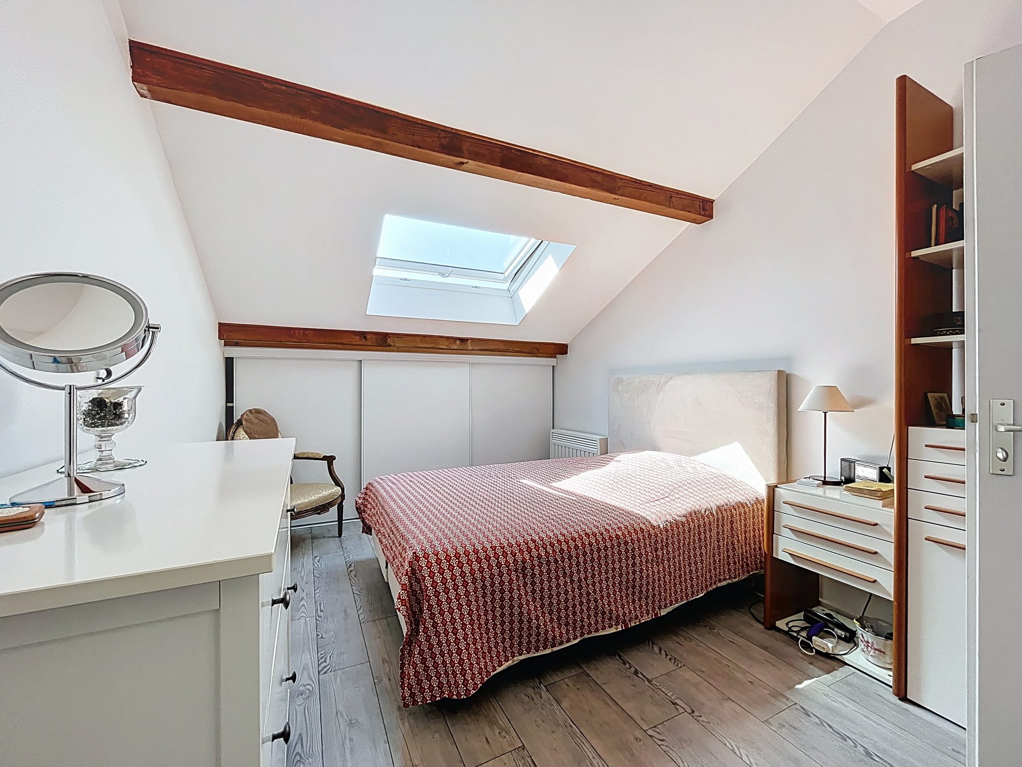 Appartement 4 pièces d'environ 100m2 Ornex 01210