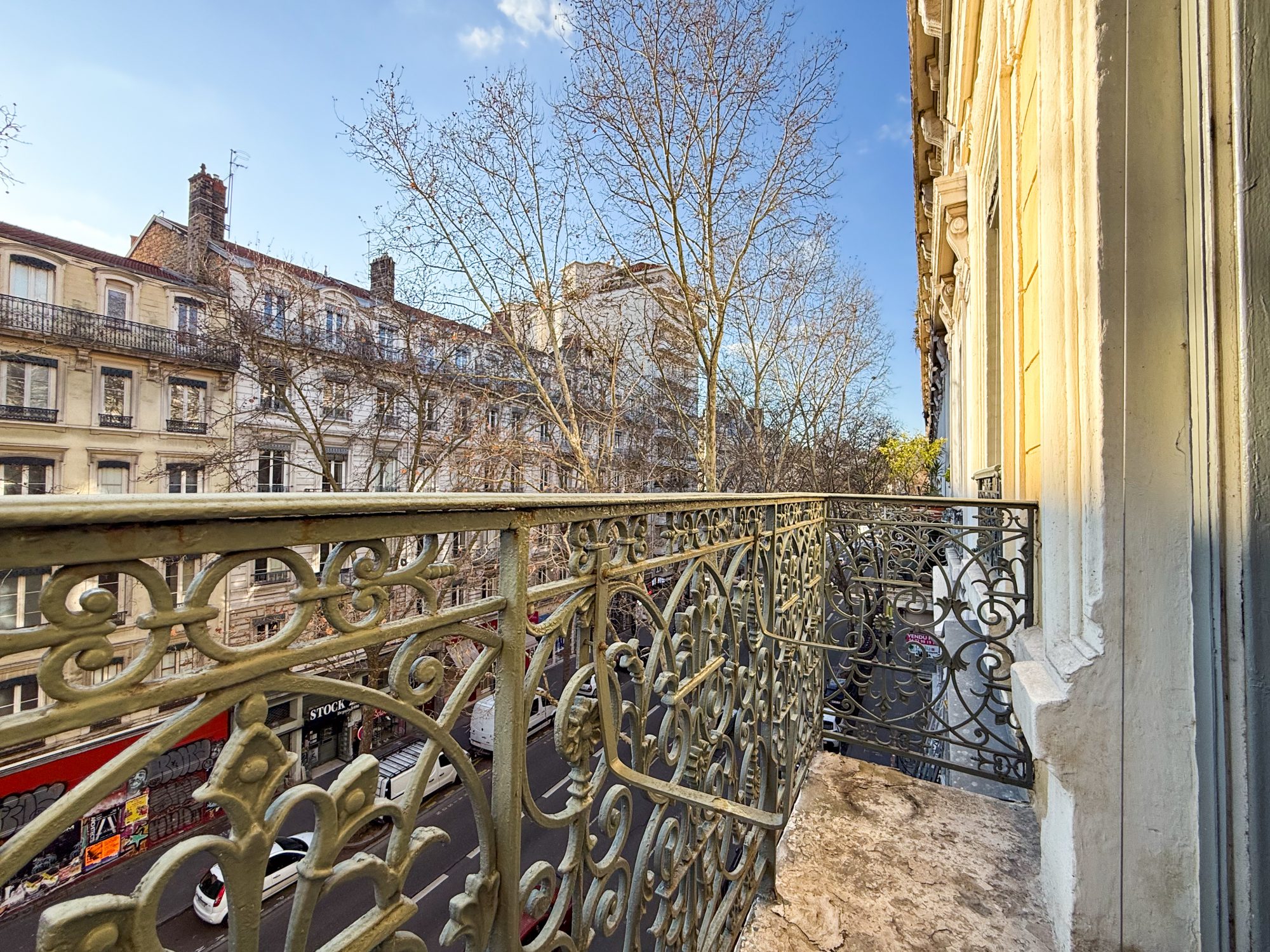 Dans bel ancien, appartement à rénover Lyon 69003