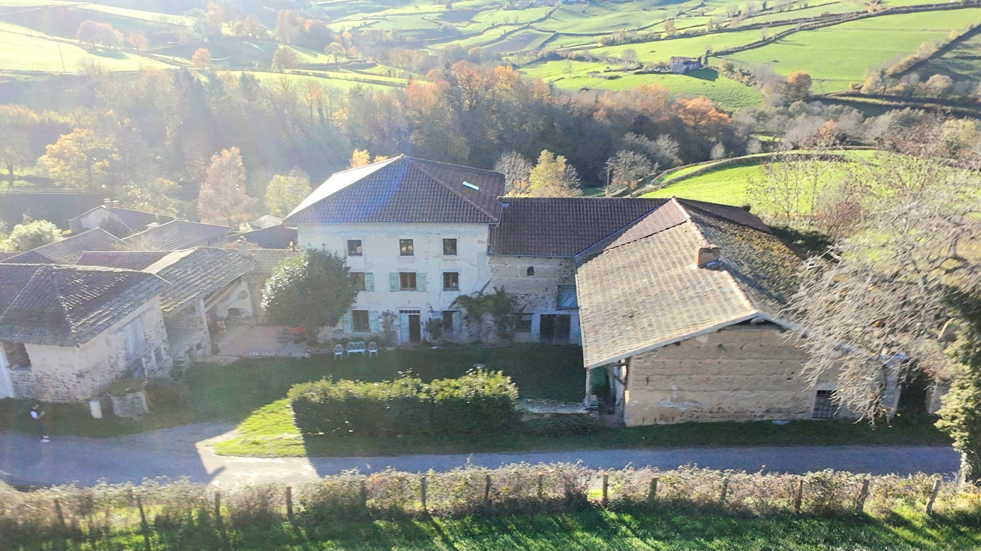 Propriété rénovée en haut Beaujolais