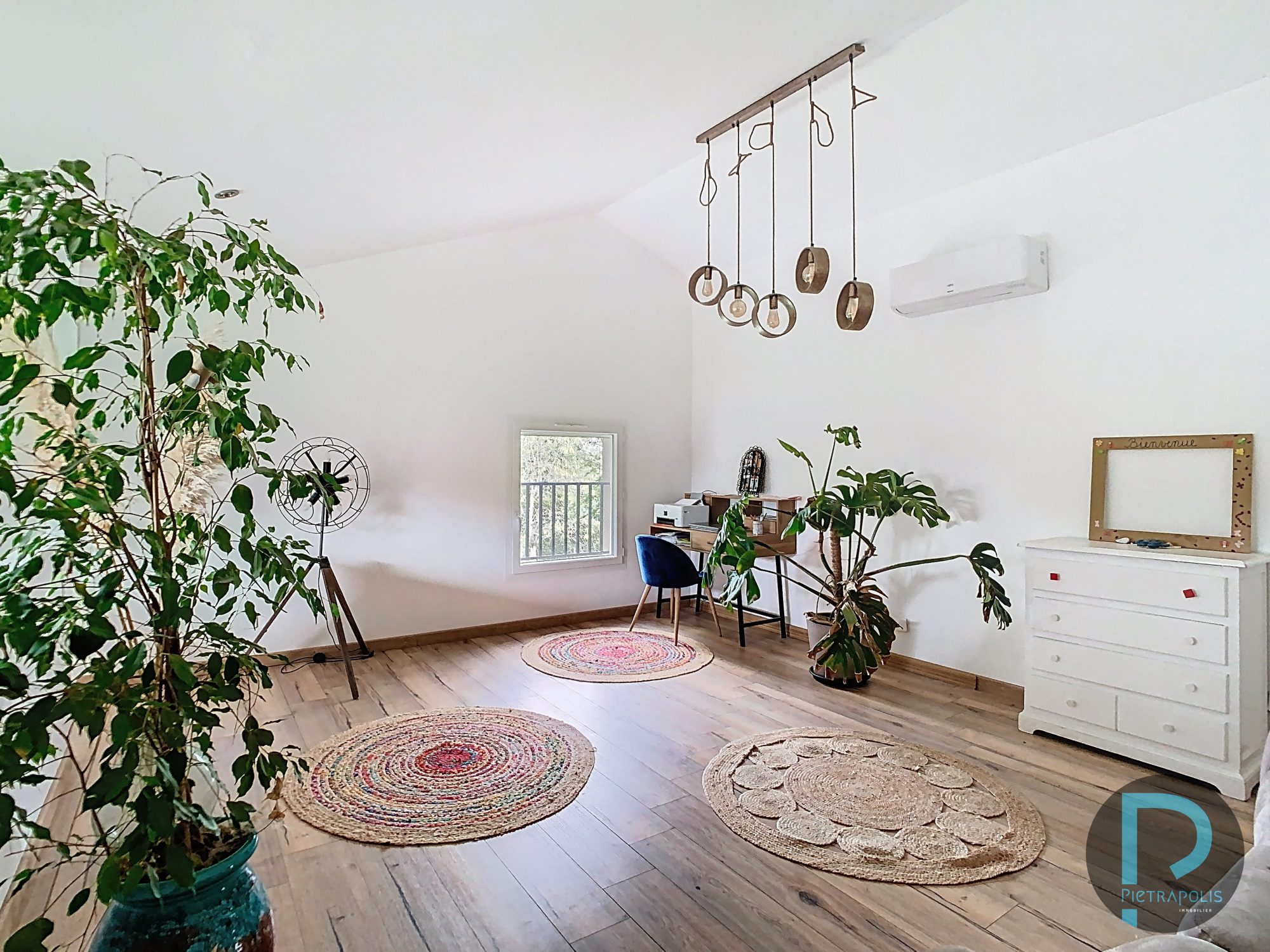 CONDEISSIAT - Ferme rénovée façon contemporaine - 235 m² avec terrain Condeissiat 01400