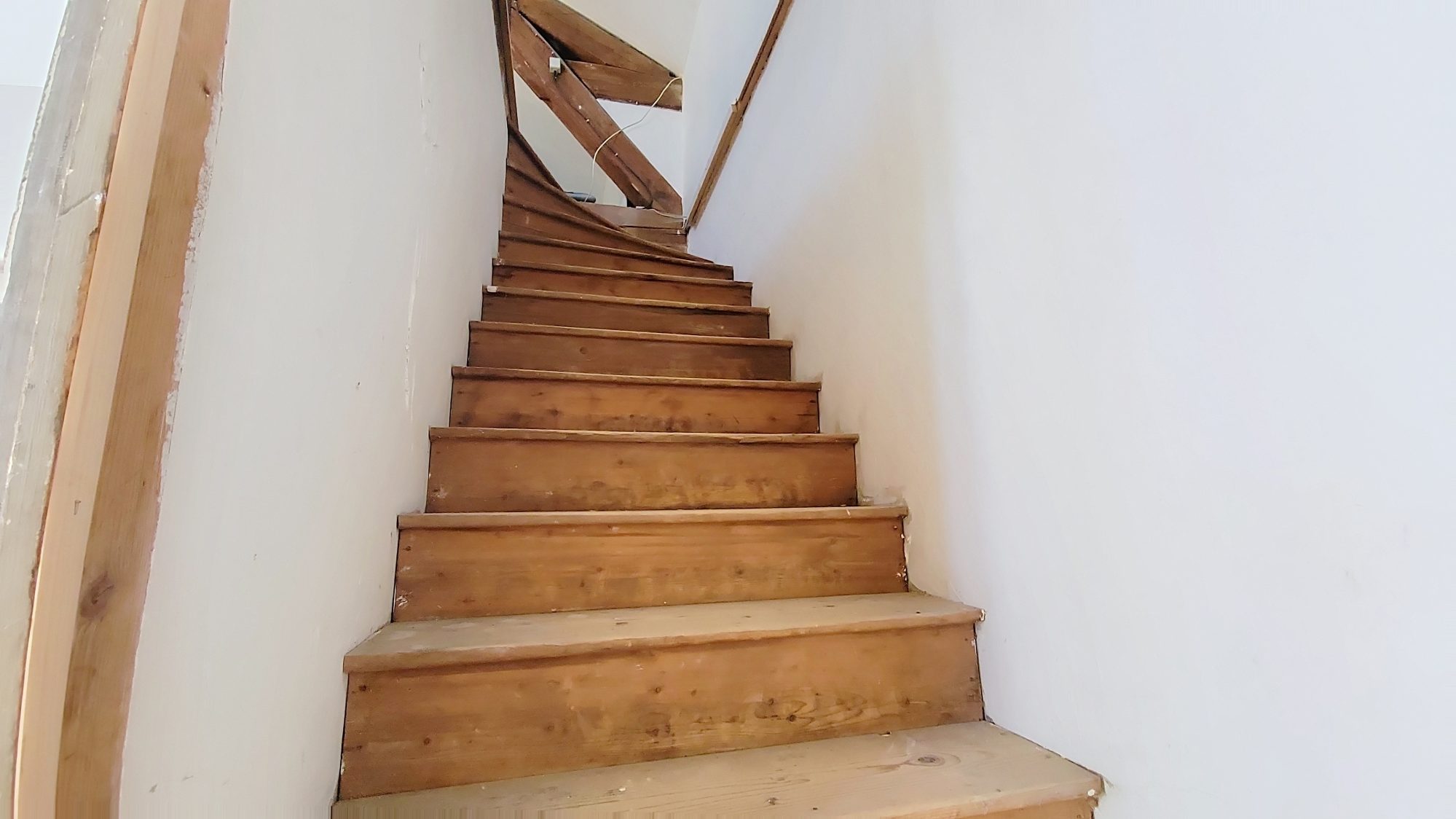 Maison de caractère- T6 - 5 chambres - Terrain plat sans aucun vis à vis Ville-sous-Anjou 38150