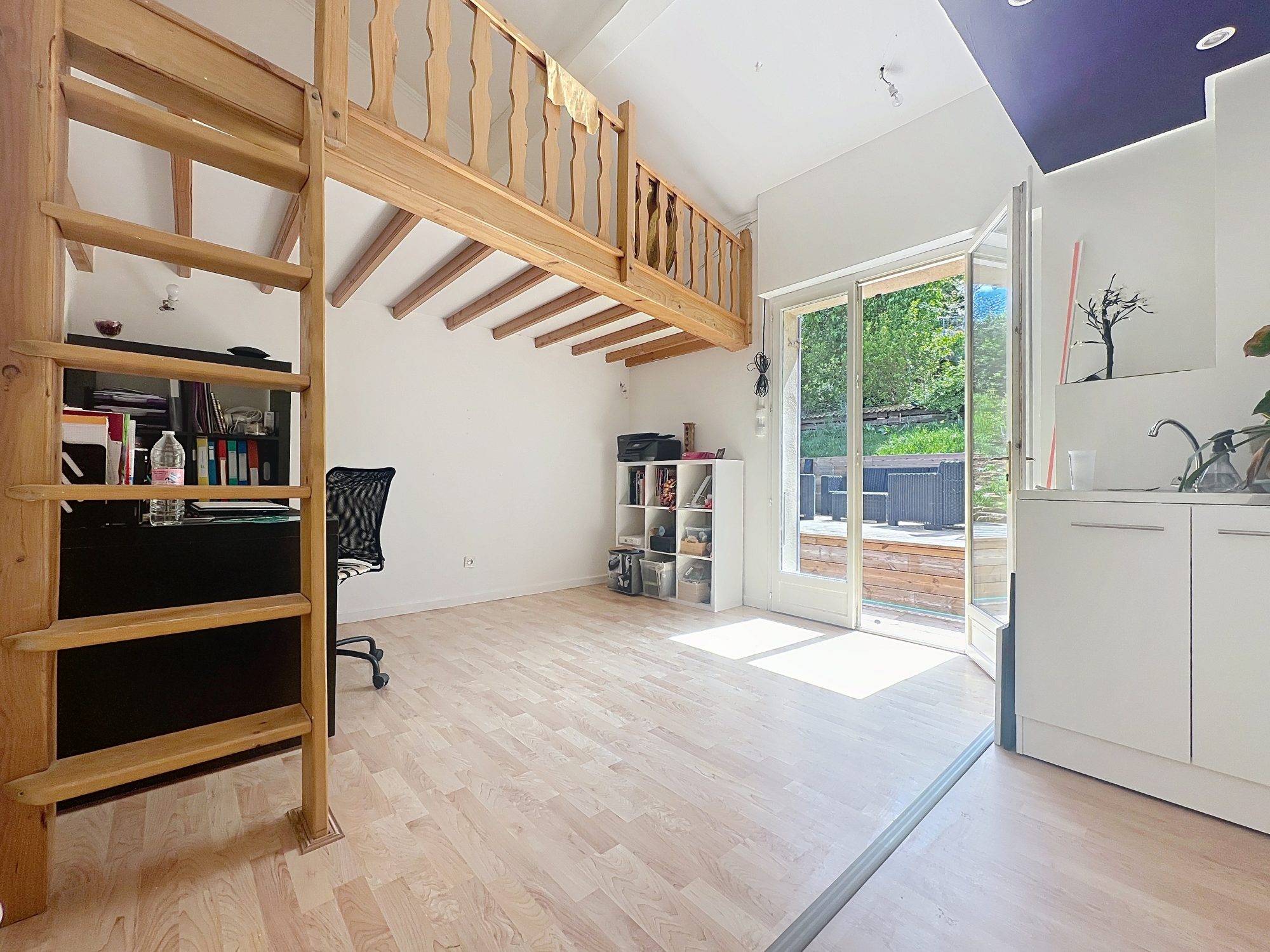 BELLE MAISON A PIERRECLOS 185 m² Pierreclos 71960