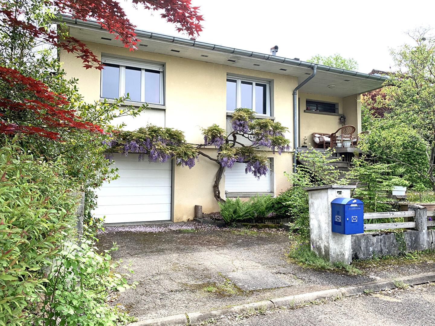 Maison Lons-Le-Saunier / 8 pièces / 5 chambres / 133 m²