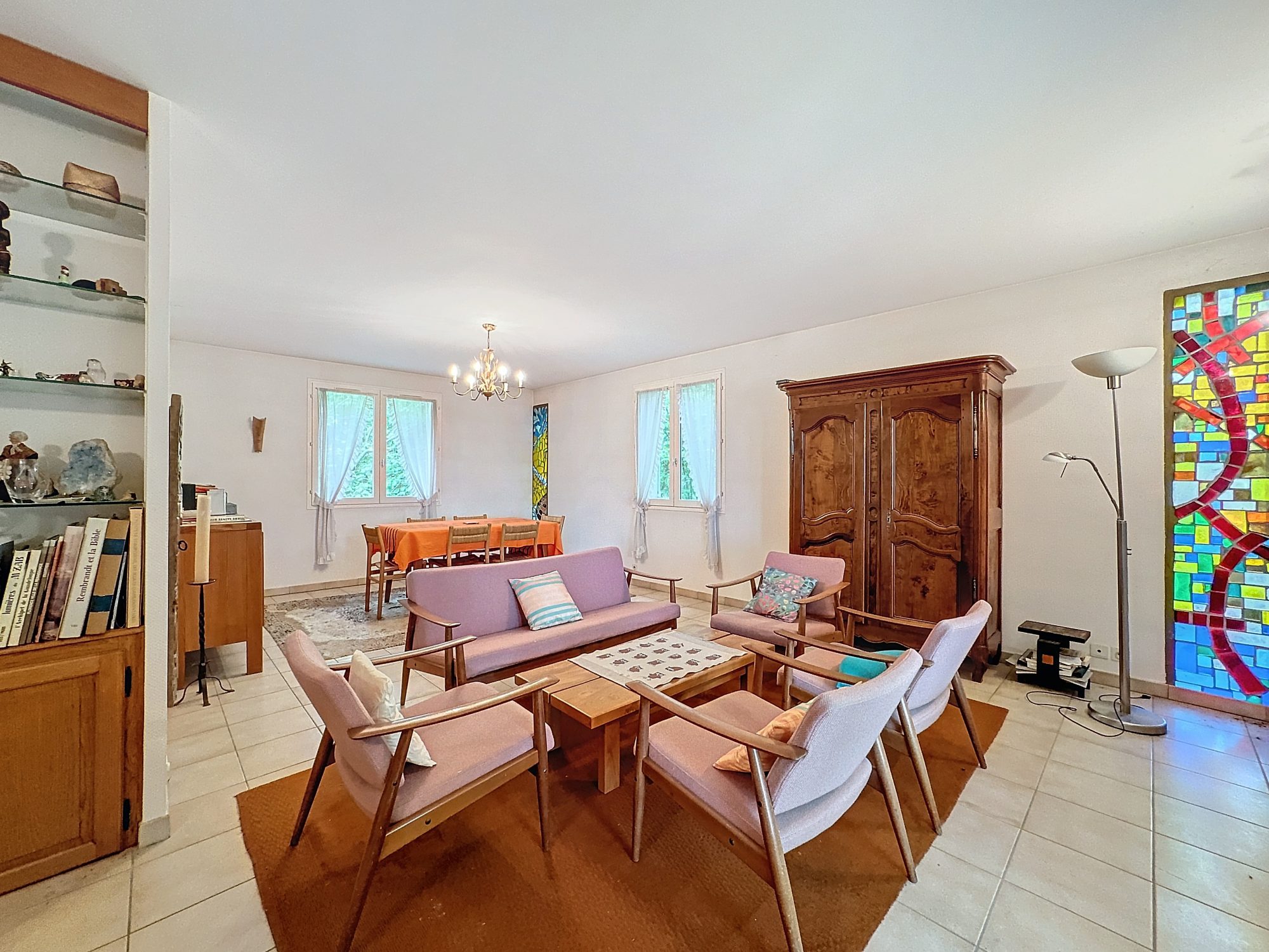 MAISON DE 140 M² AVEC PLUS DE 2300 M² DE TERRAIN Pont-de-Veyle 01290