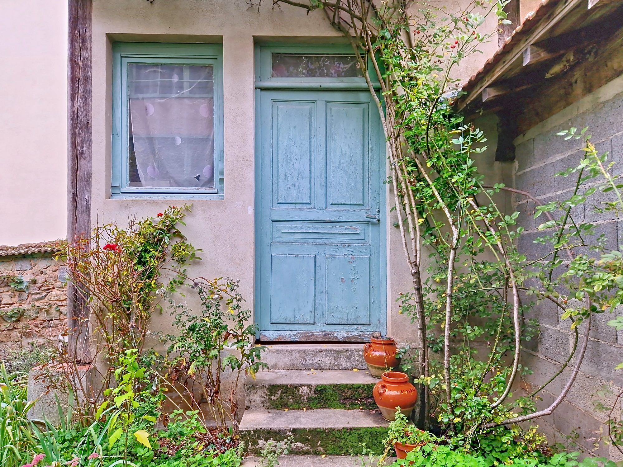 Au centre de la Clayette,  avec jardin et garage La Clayette 71800