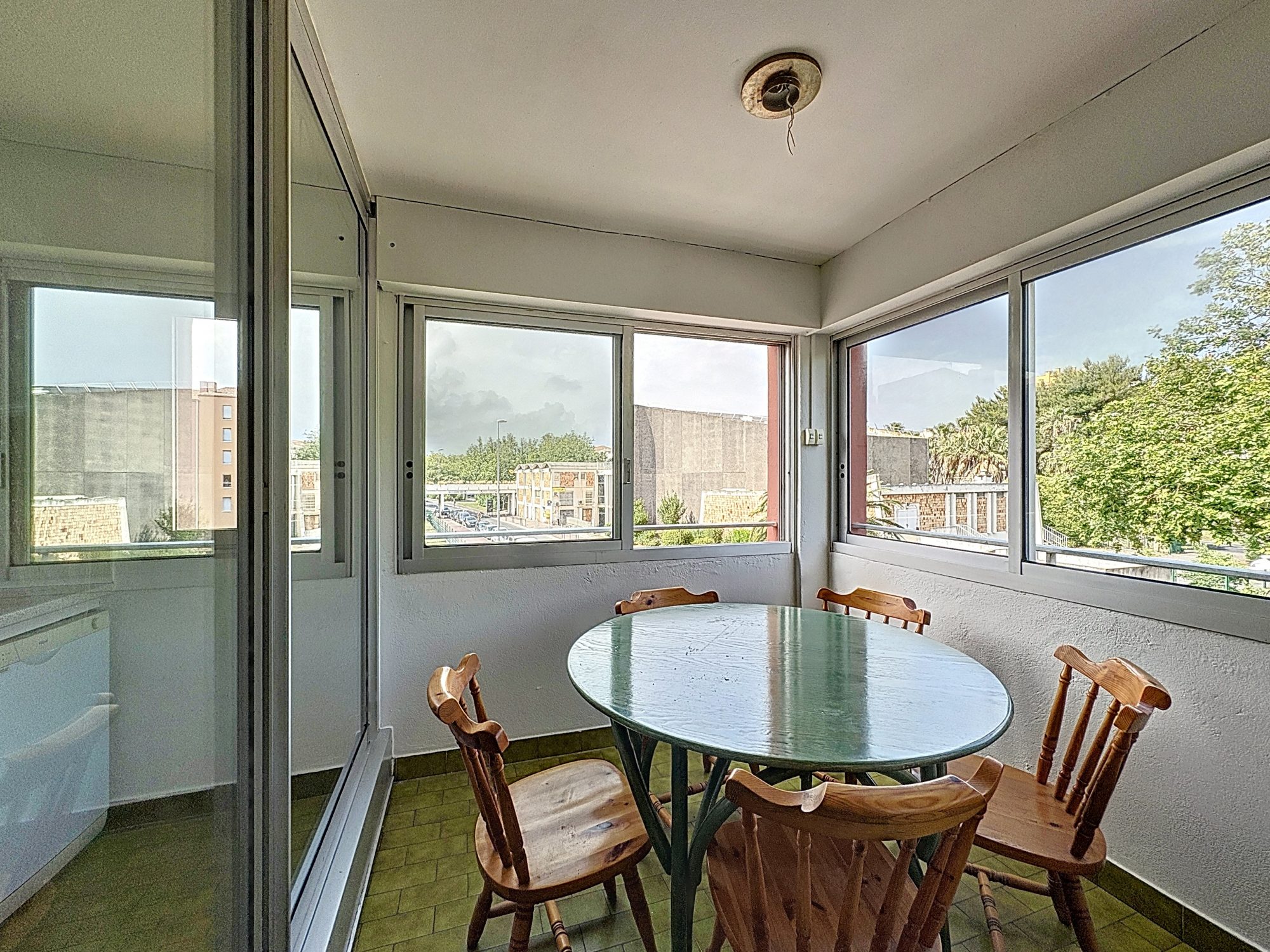 CAP D'AGDE - CENTRE PORT : T2  31,24m² loi carrez, loggia de 4,8m²