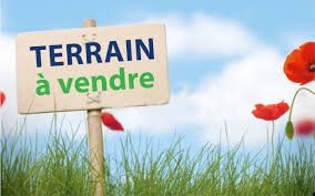 TERRAIN A VENDRE