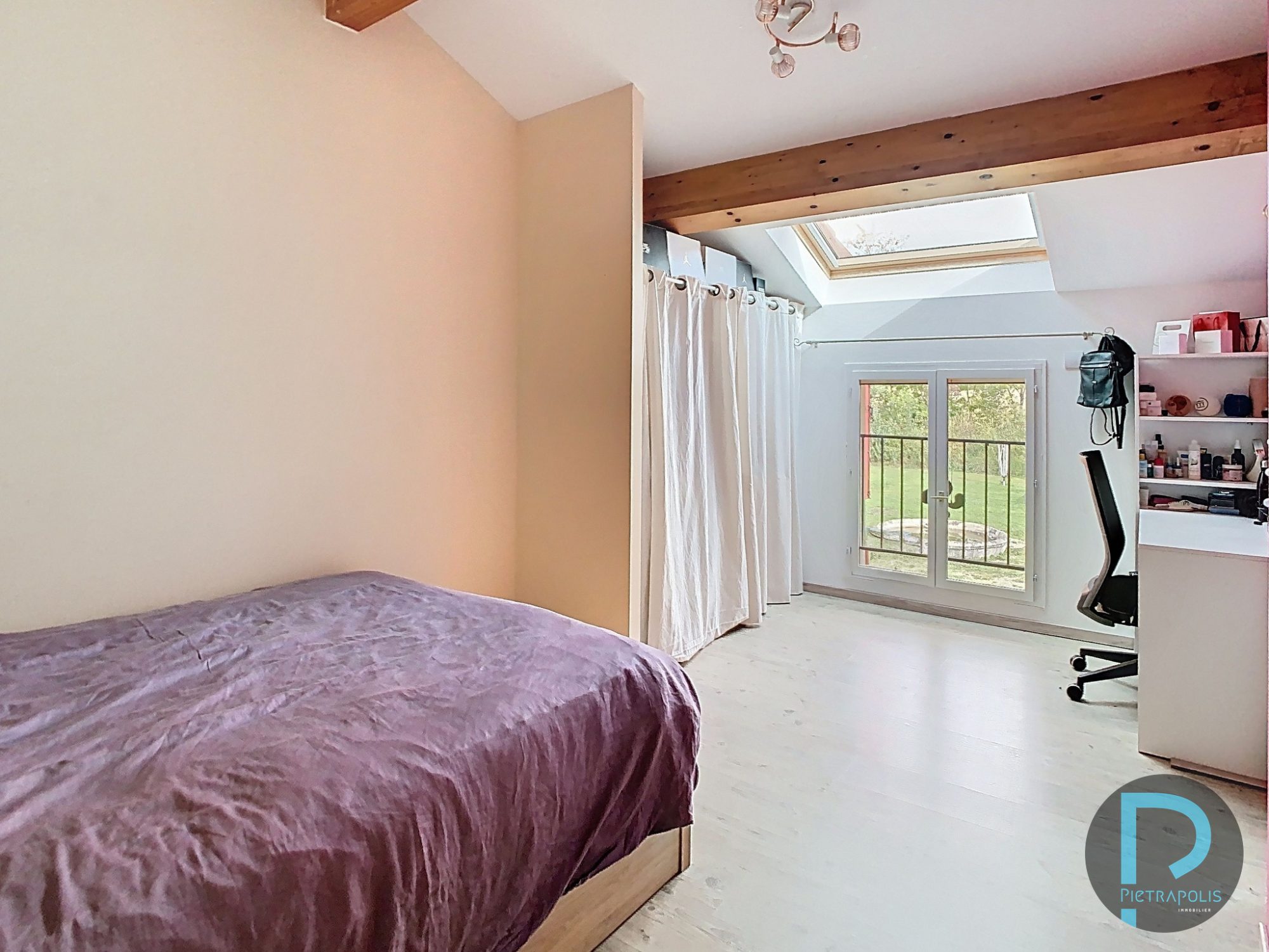 CONDEISSIAT - Ferme rénovée façon contemporaine - 235 m² avec terrain Condeissiat 01400