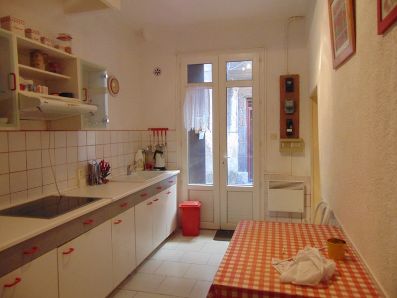 AGDE : maison de 4 pièces 66 m² environ