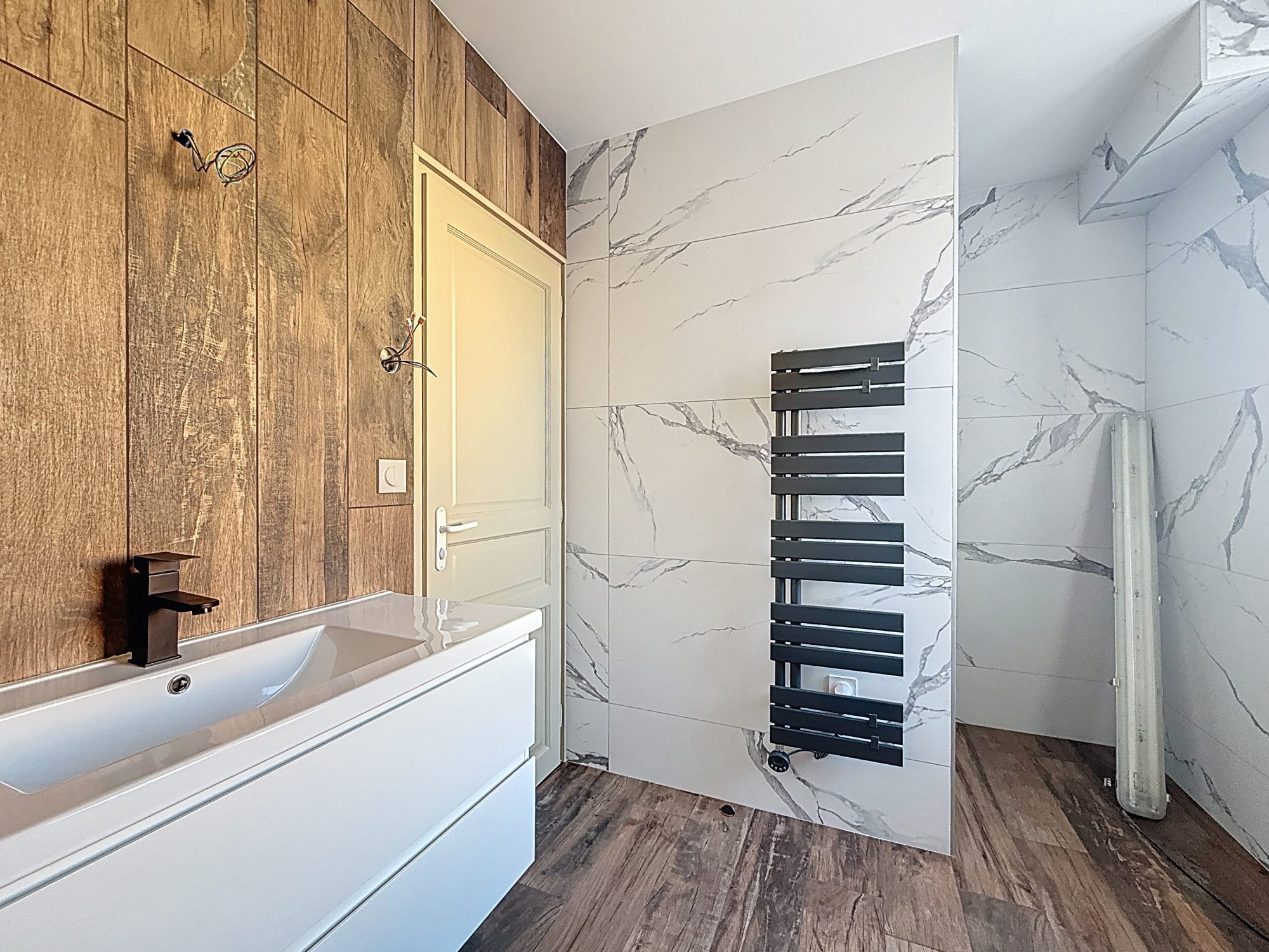 Appartement entierement renové 2 ou 3 chambres et balcon centre de Tarare Tarare 69170