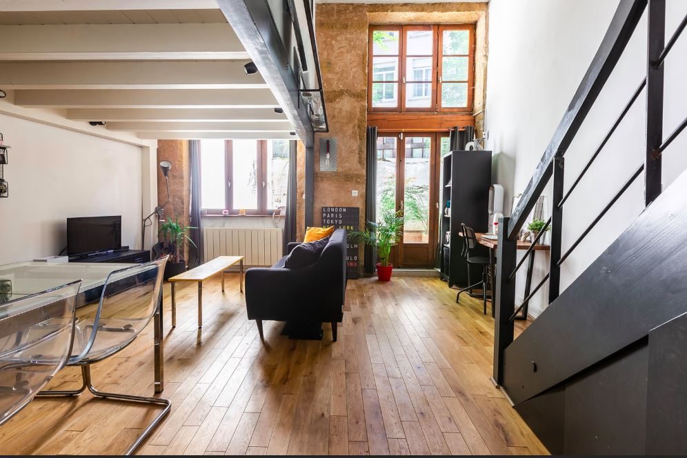 JOLI T3 AVEC GRANDE TERRASSE AU CALME Lyon 69004