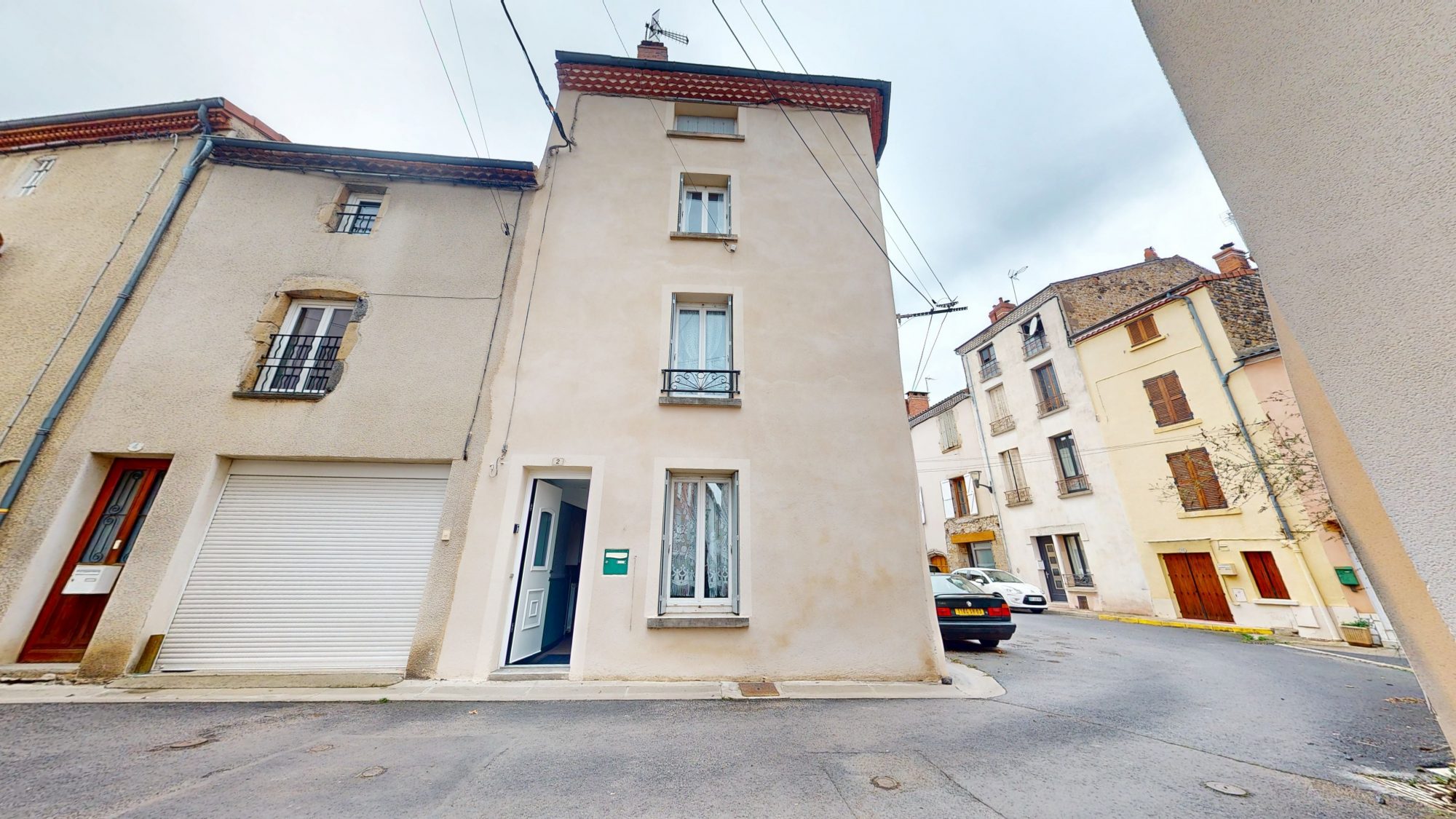 Saint Germain Lembron, Maison de ville env. 120m2 habitables Saint-germain-lembron 63340