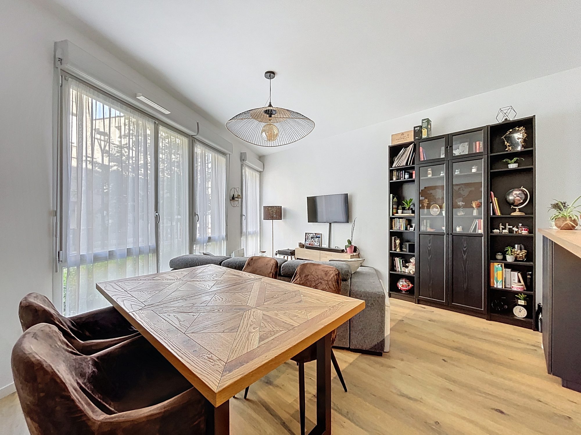 Appartement - 3 pièces - 70 m² - Lille (59000)