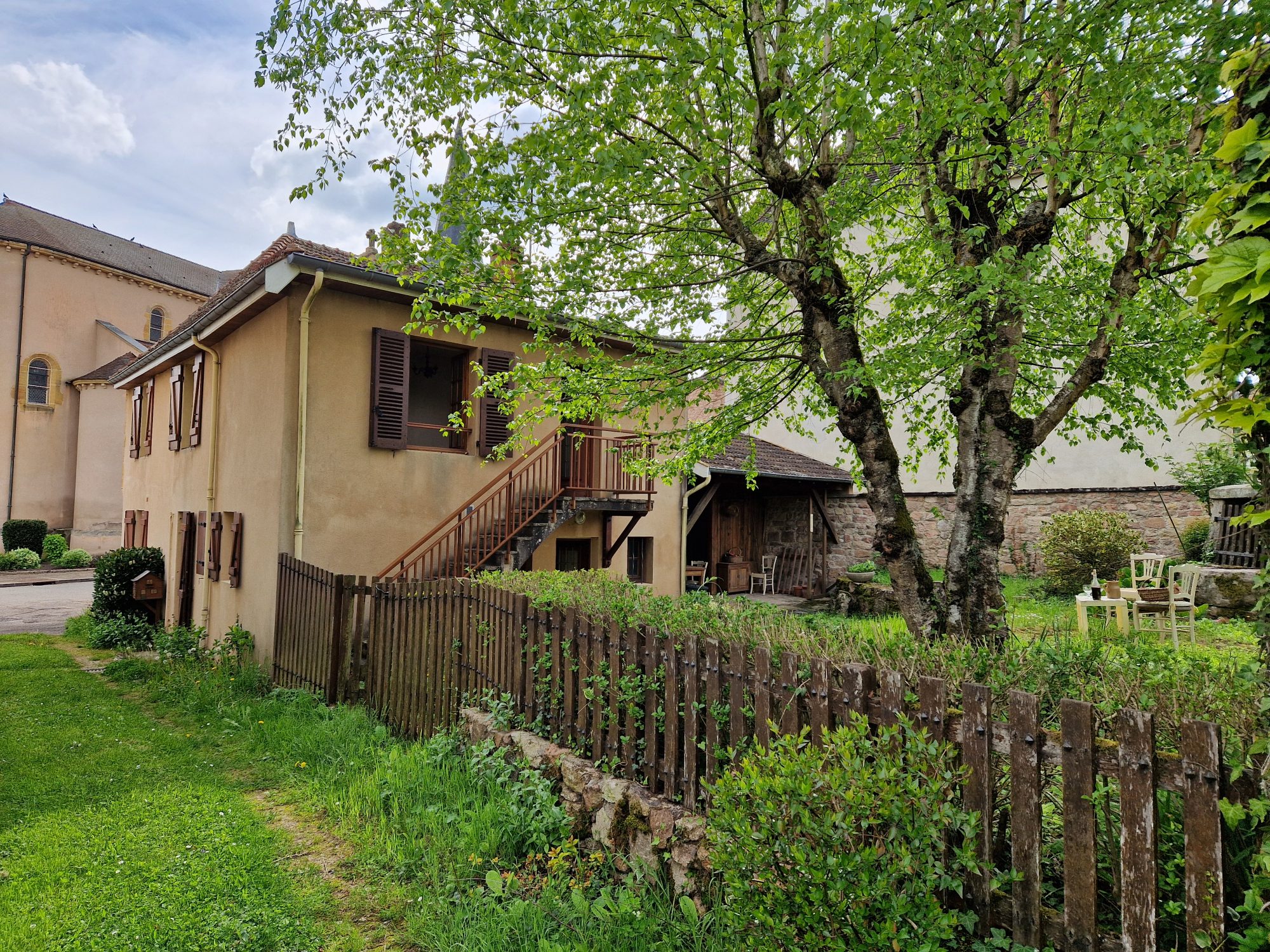 Maison de village 4 chambres et 1 chambre indépendante