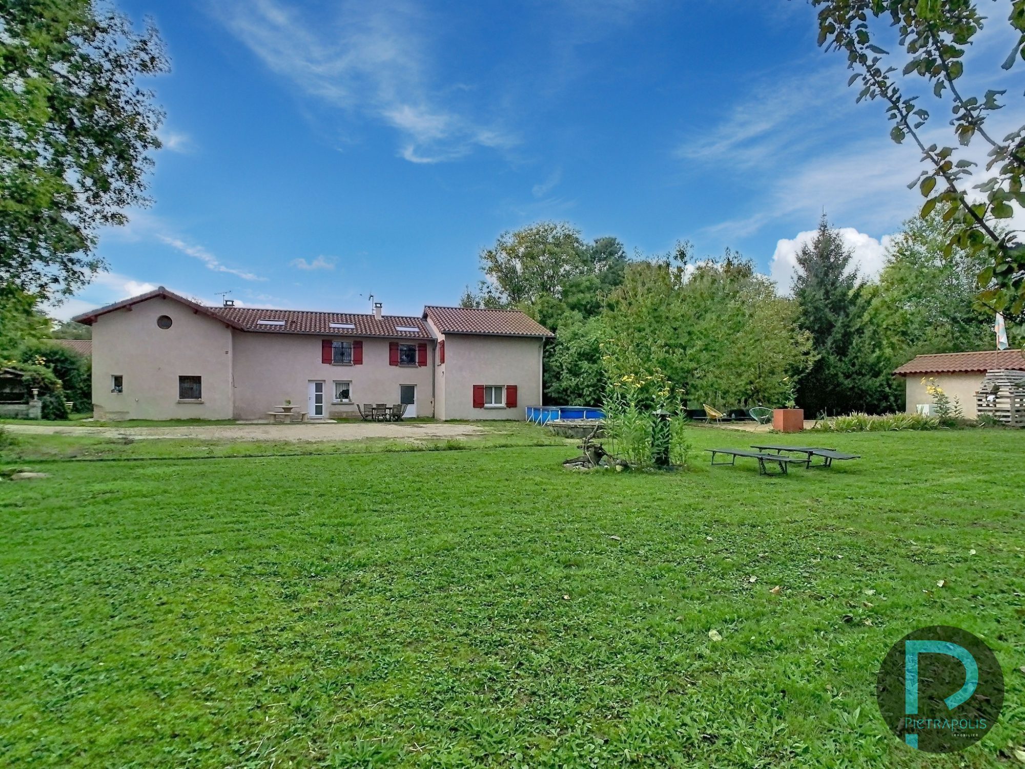 CONDEISSIAT - Ferme rénovée façon contemporaine - 235 m² avec terrain