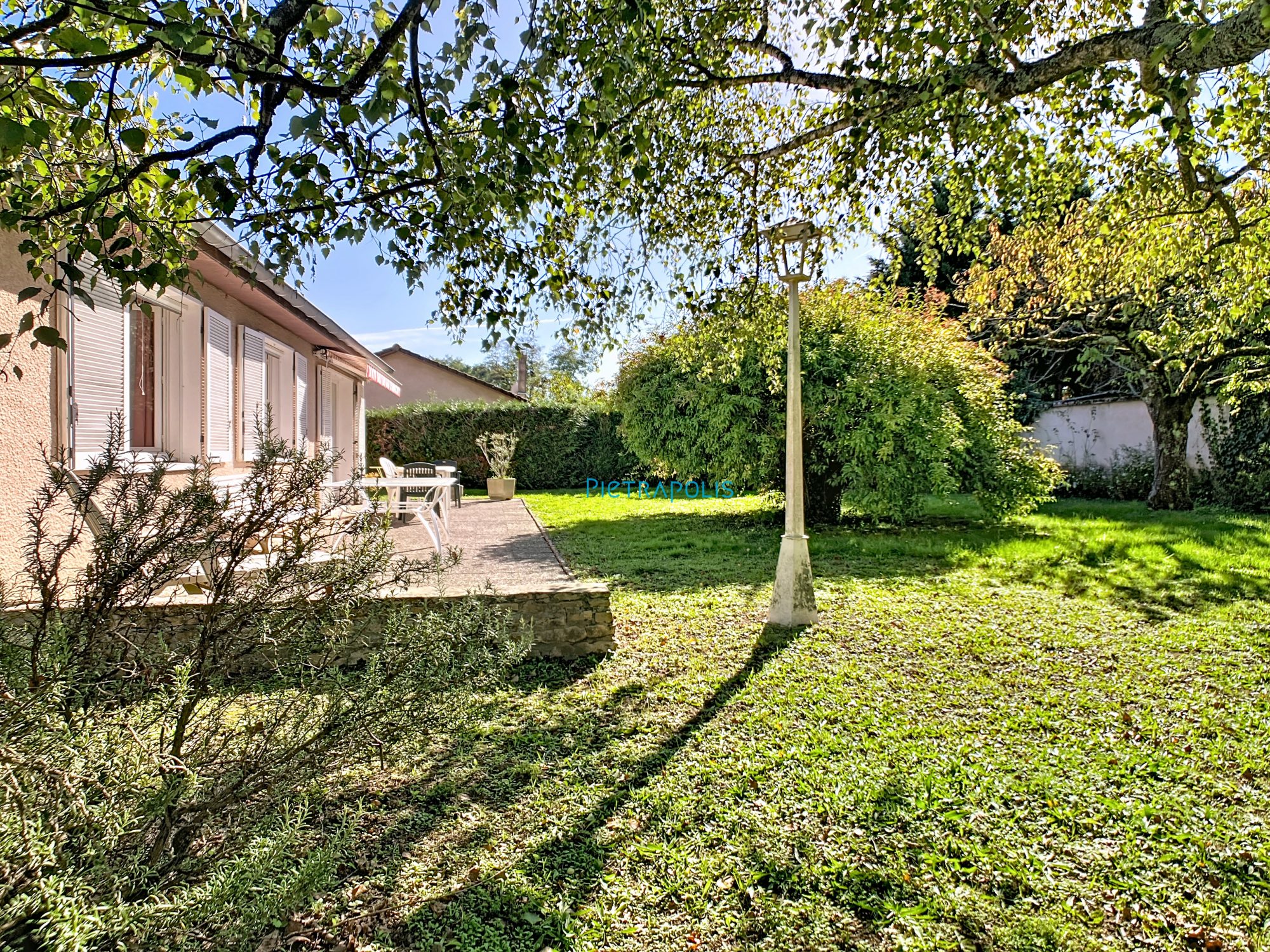 Maison - 5 pièces - 97 m² - Saint-Georges-de-Reneins (69830)