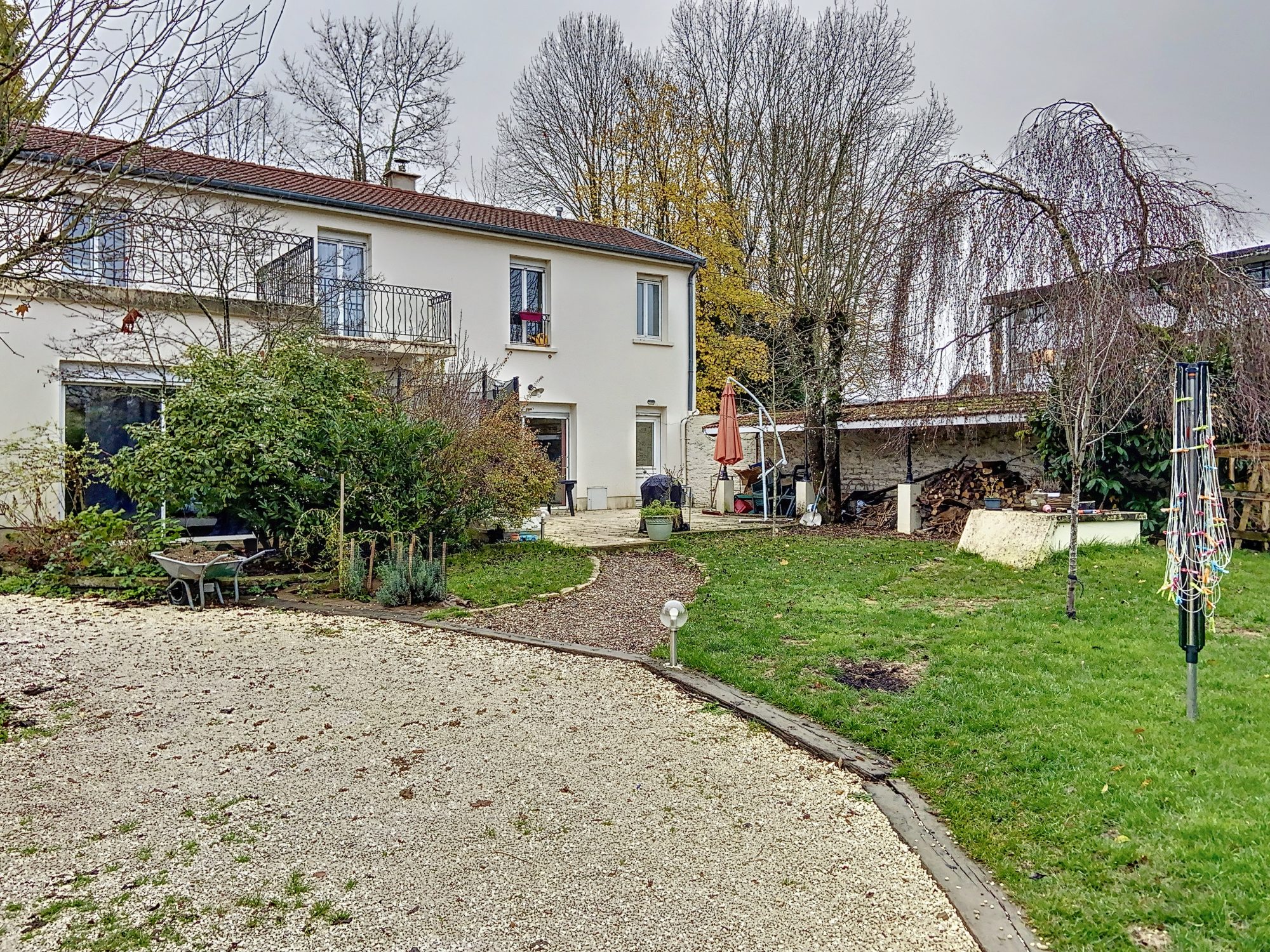 Maison proche centre