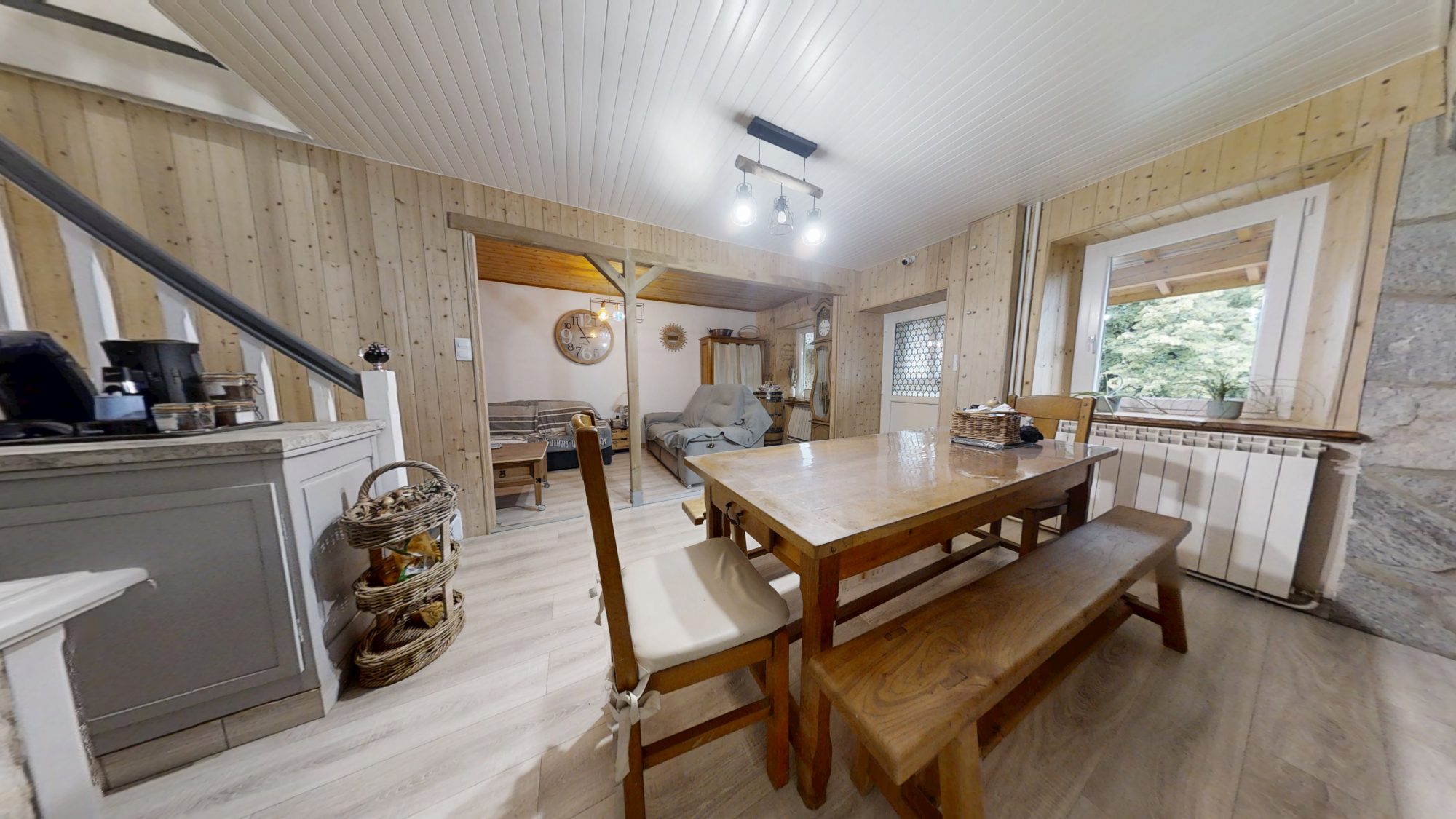 Maison - 5 pièces - 100 m² - Vanosc (07690)