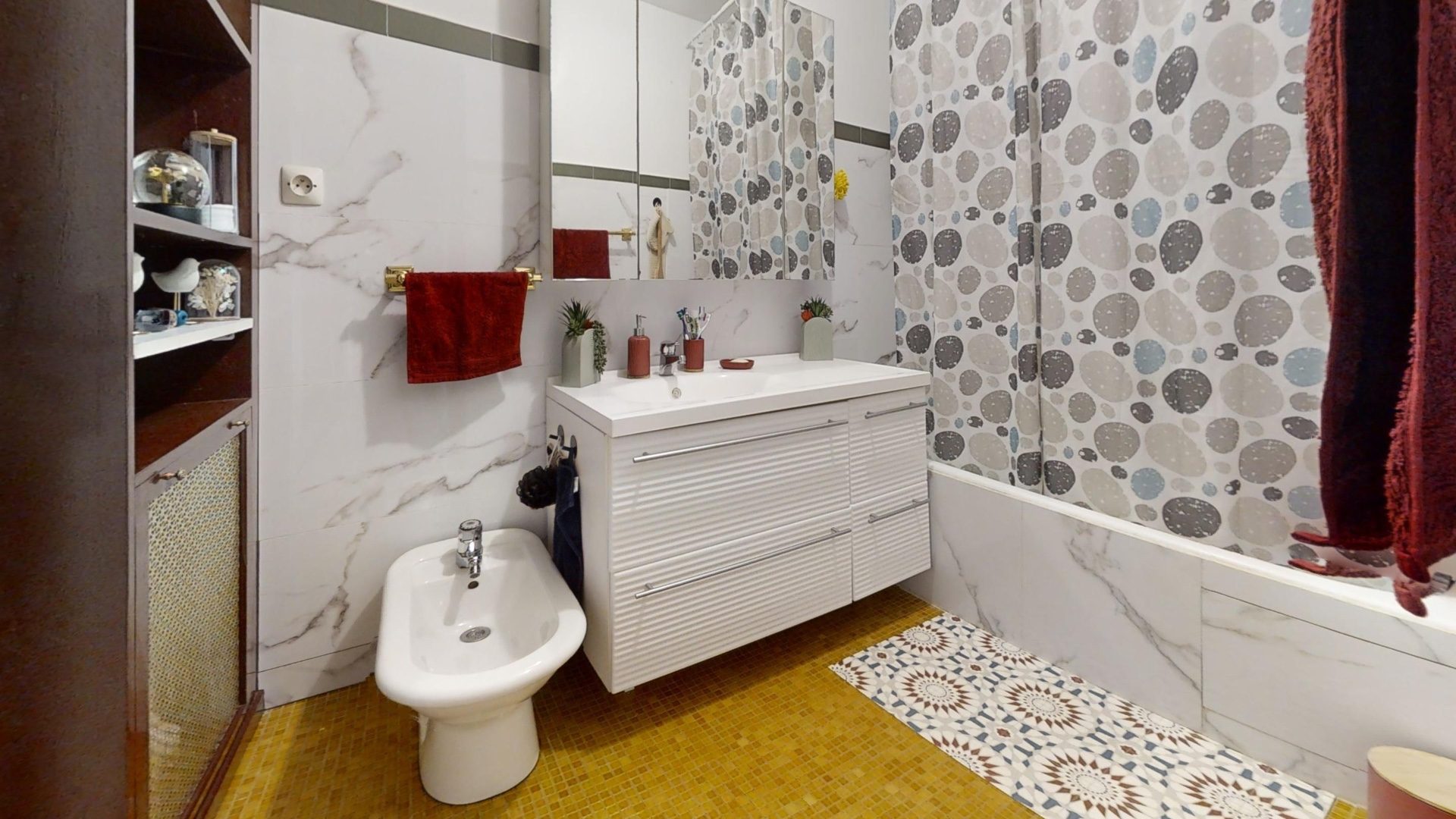 Idéalement situé, grand appartement Saint-Étienne 42100