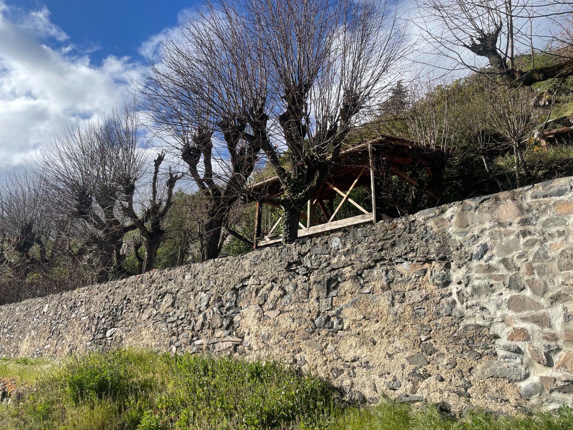 Belle Maison avec Terrain et vue Monuments Le Puy-en-Velay 43000