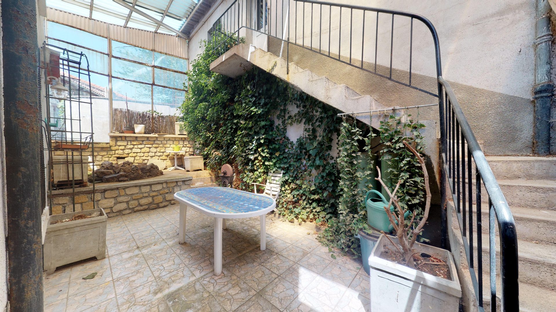 Maison de bourg 150 m² habitables à rénover - Fort potentiel - Le Monastier-sur-Gazeille Le monastier-sur-gazeille 43150