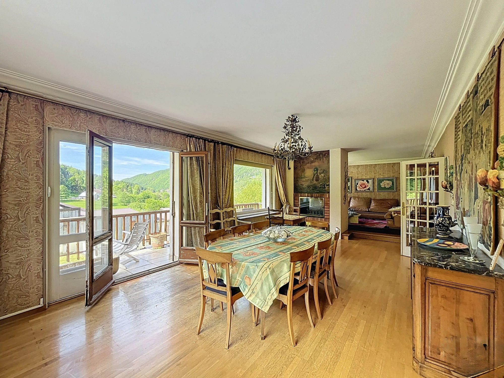 Appartement Type T4 de 147,90m² Lélex 01410