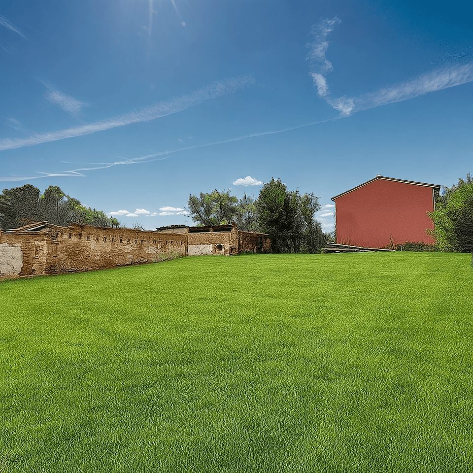Hyper-centre village, terrain constructible de 447 m²