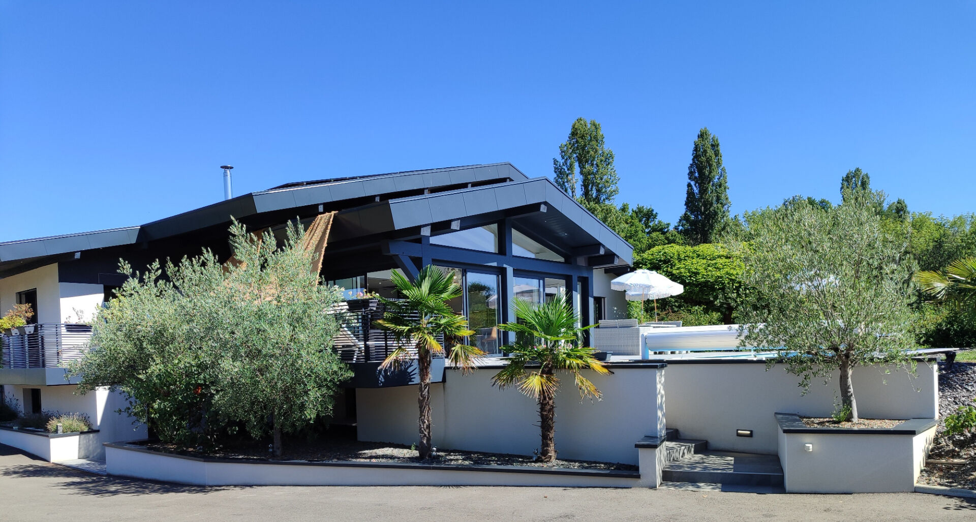 Maison Anthy Sur Leman 13 pièce(s) 416 m2