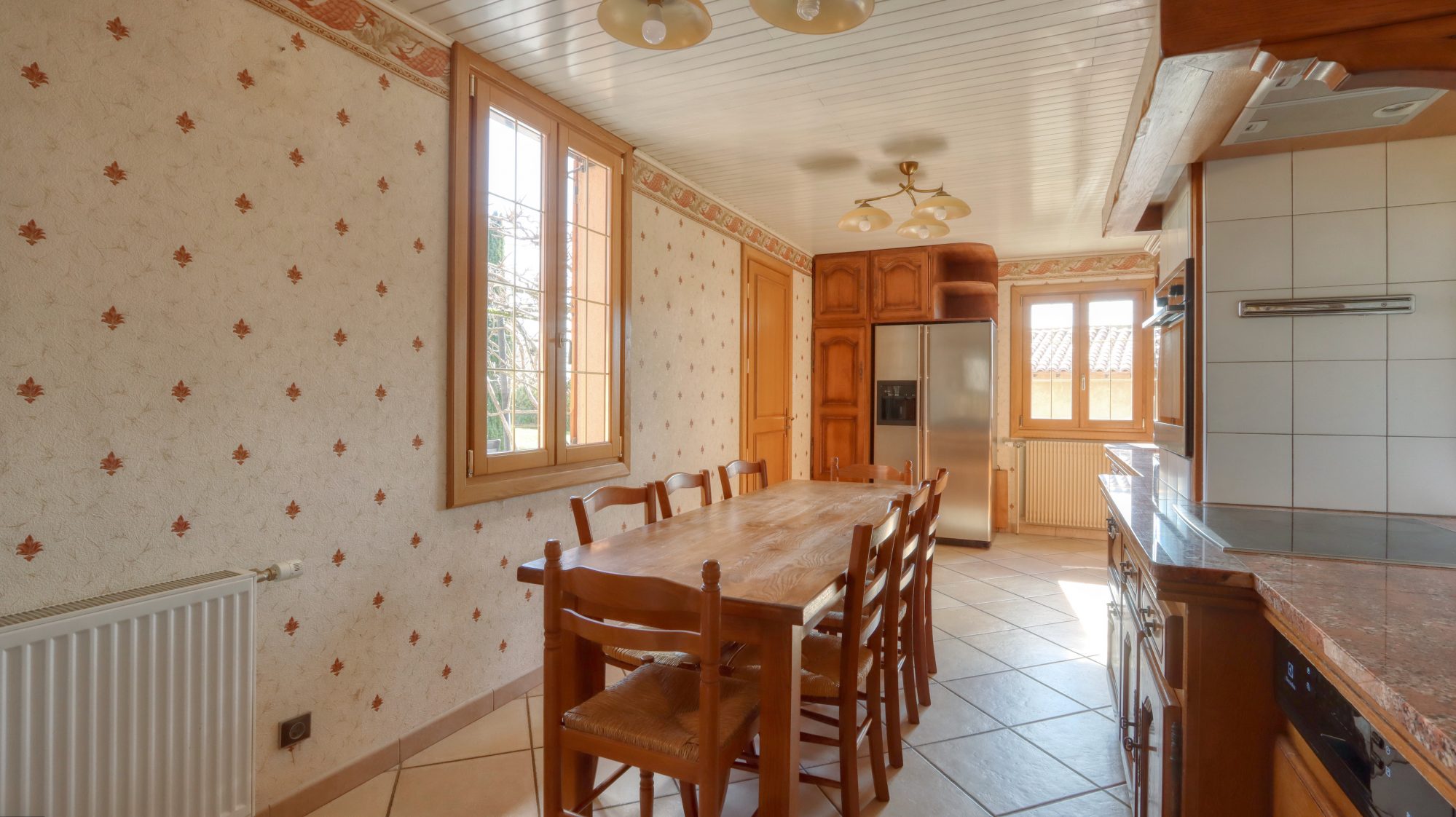 La Boisse -Maison de 126m2 carrez - Terrain 1030m2- combles aménageables 137m2-Sous-sol 140m2 La Boisse 01120