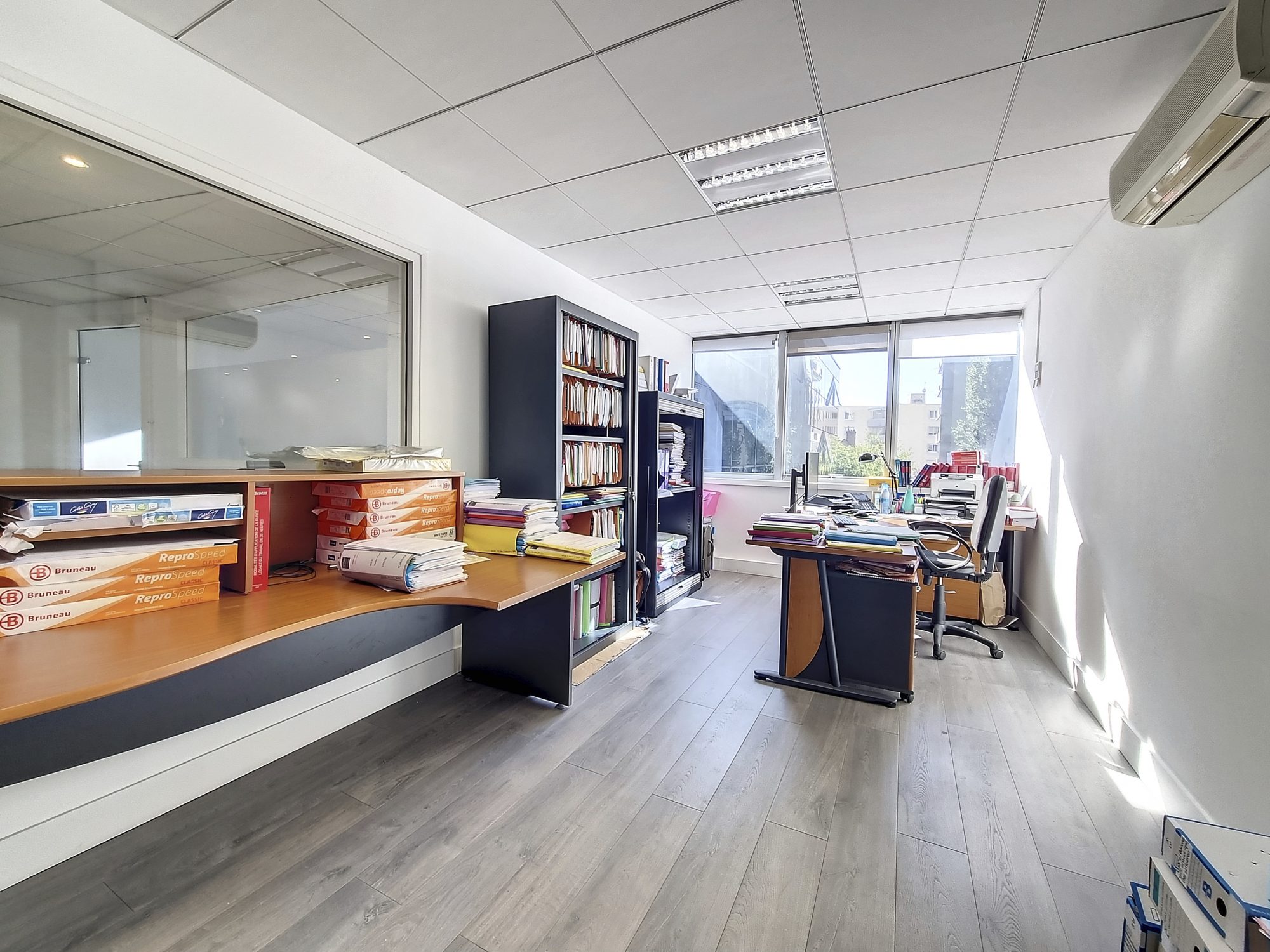 Bureaux Part-Dieu 210 m2 prêts à emménager Lyon 69003