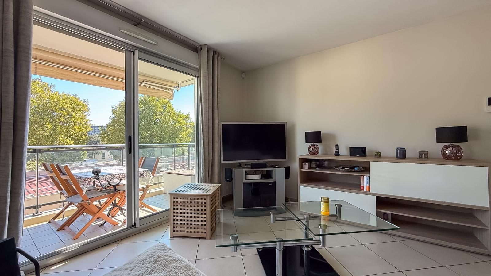 Cosy T3 avec balcon et vue degagée Lyon 69007