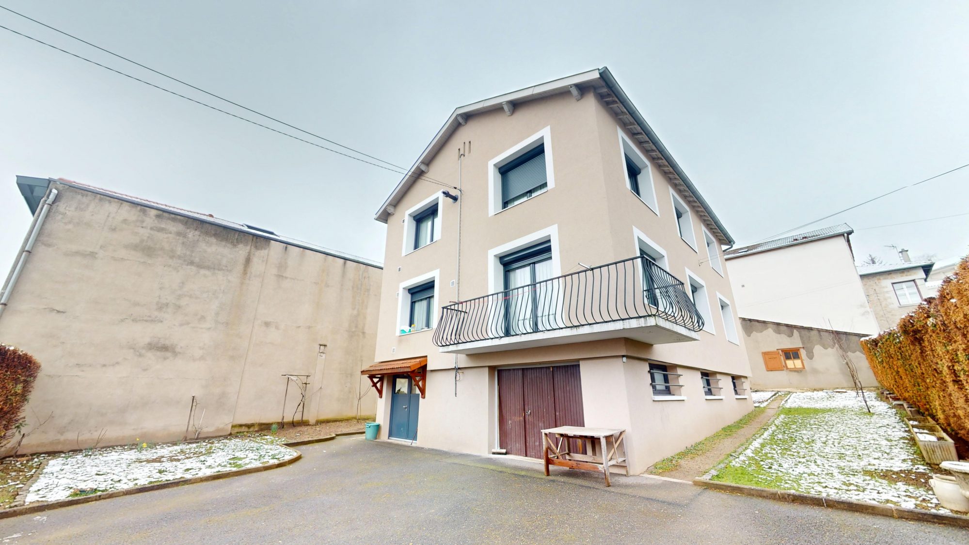 Maison de Ville avec 2 appartements
