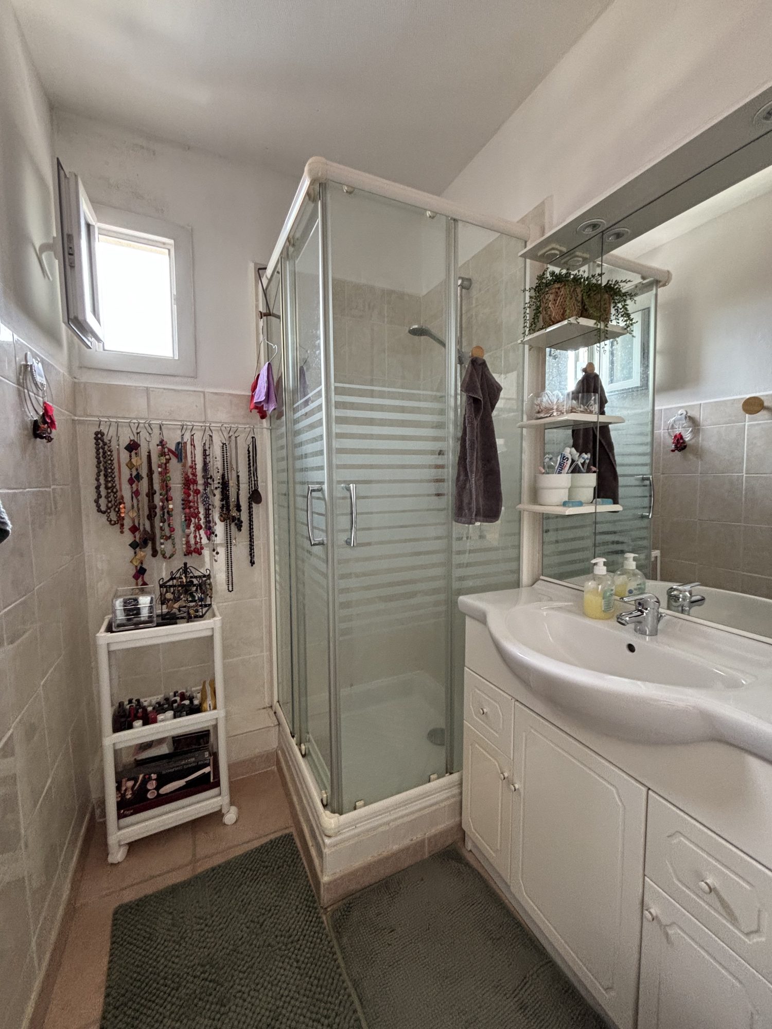 Appartement - 2 pièces - 48 m² - Saint-Étienne (42000)