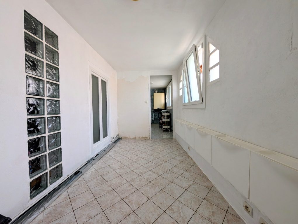 COTE D'OR (21) - SECTEUR SAINT JEAN DE LOSNE - Très jolie maison de 220 m² avec piscine Saint-Jean-de-Losne 21170