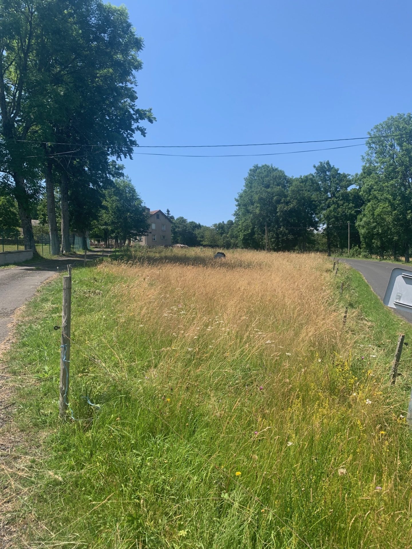 Terrain constructible de 1120 m2.