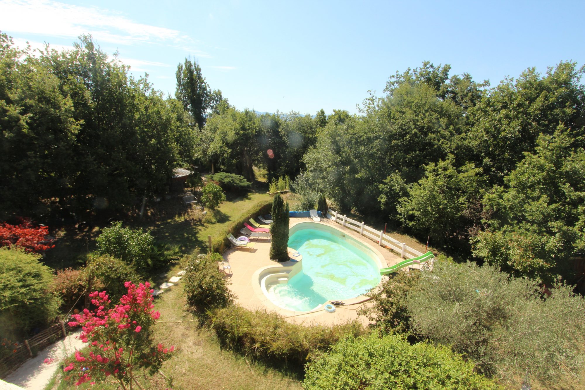 A VENDRE VILLA 195 M², PISCINE, 7 PIECES