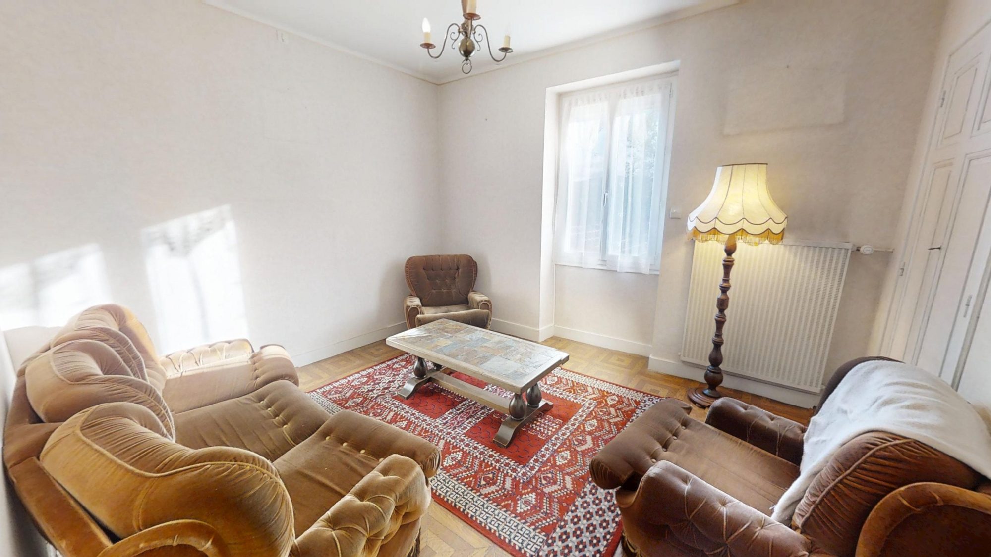 Maison - 11 pièces - 147 m² - Langeac (43300)