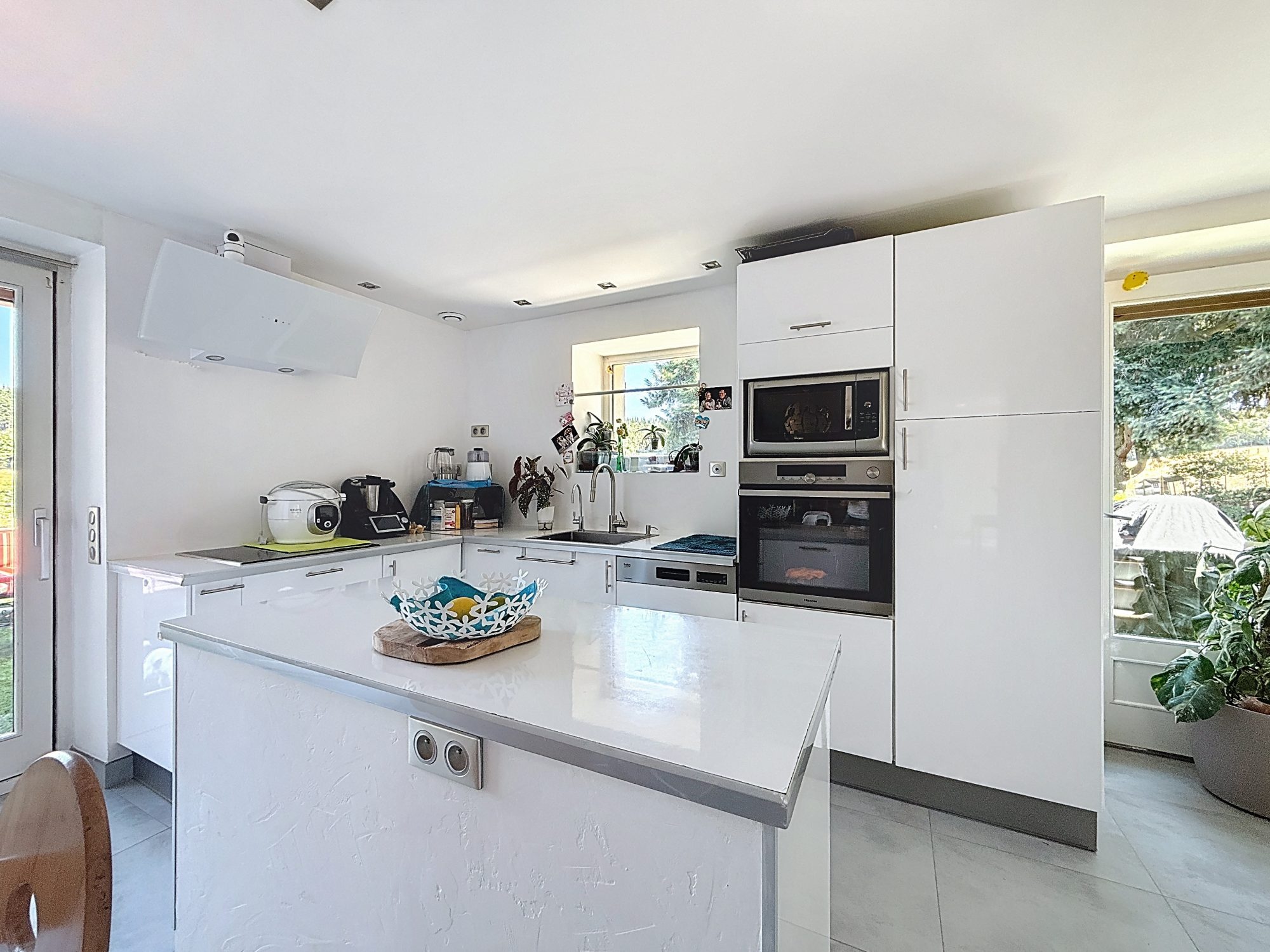 CORPS DE FERME RÉNOVÉ DANS UN CADRE BUCOLIQUE Fourneaux 42470