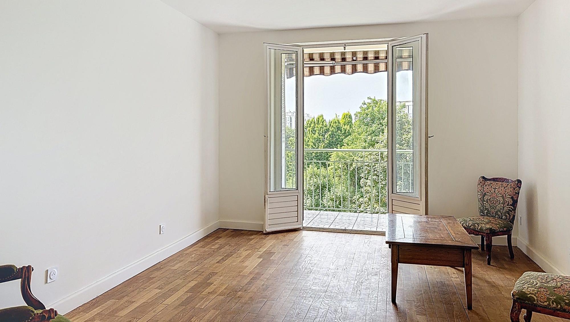 grand T3 78 m² avec balcons au métro cuire Caluire-et-Cuire 69300