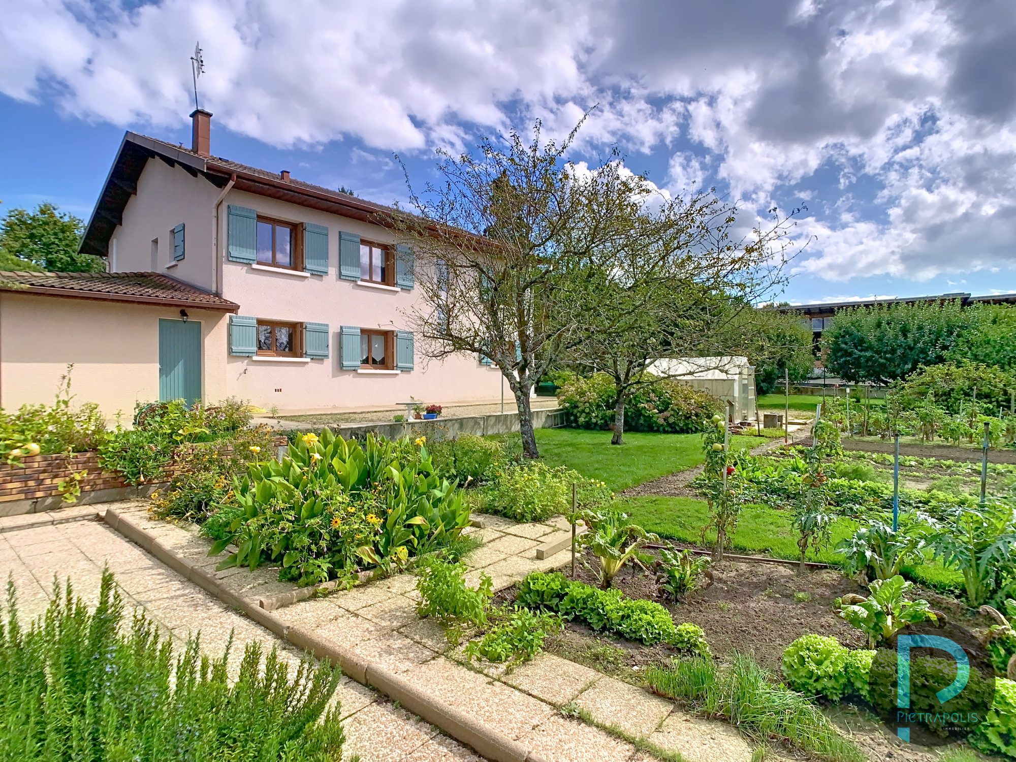 Maison individuelle 202m2 avec terrain Vandeins 01660