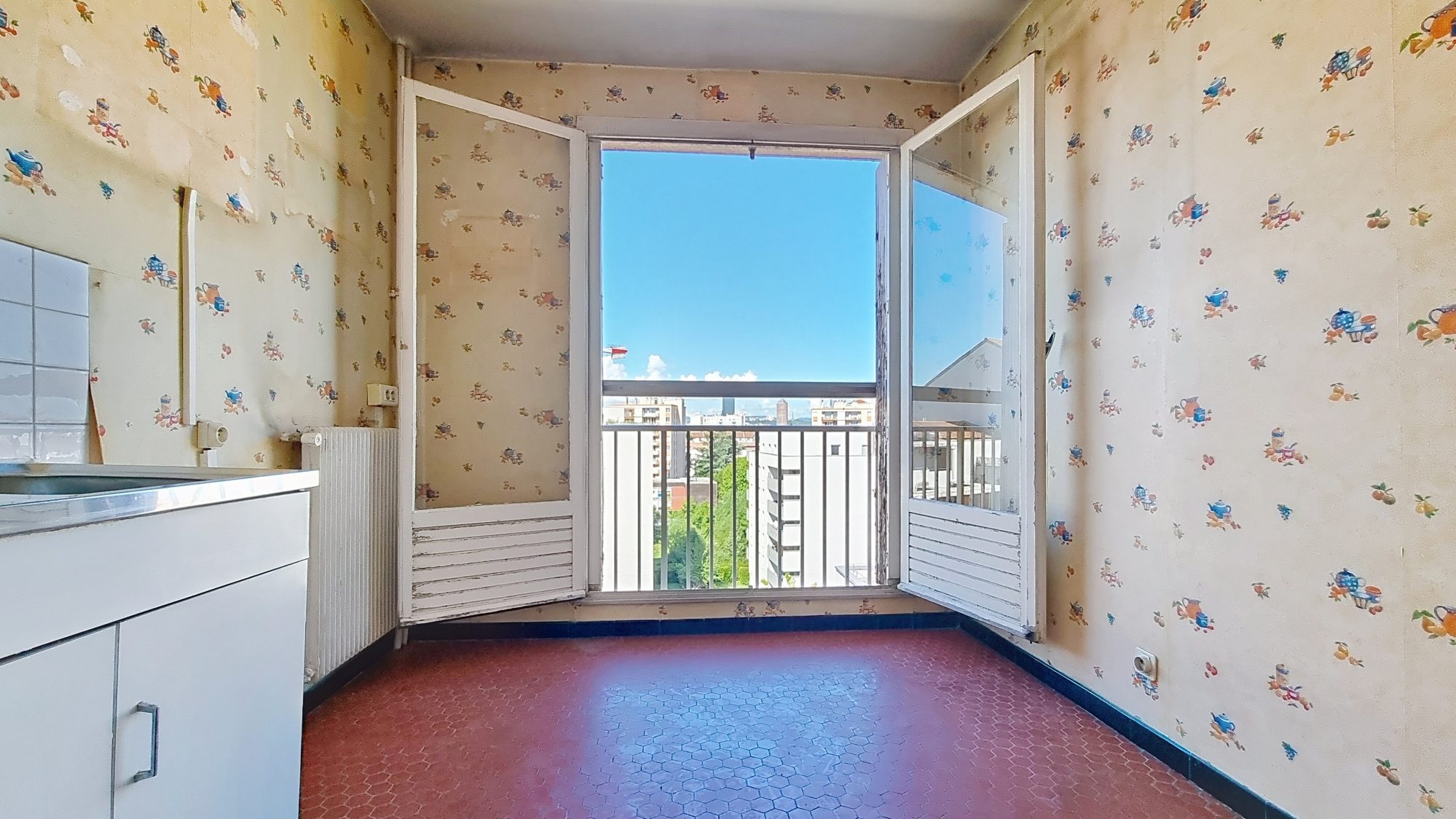 ETAGE ELEVE vue Fourvière - Appartement T2 46 m² - garage possible VILLEURBANNE 69100
